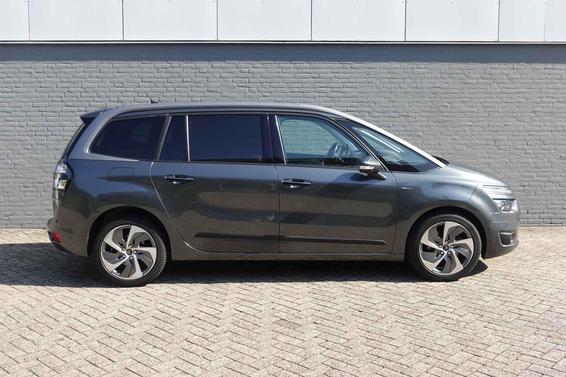 Citroën Grand C4 Picasso 1.6 e-THP Exclusive 165 AUTOMAAT | NAV | LEDER | PANO-DAK | JBL | ELEK.A.KLEP | AF. TREKHAAK - 3/33