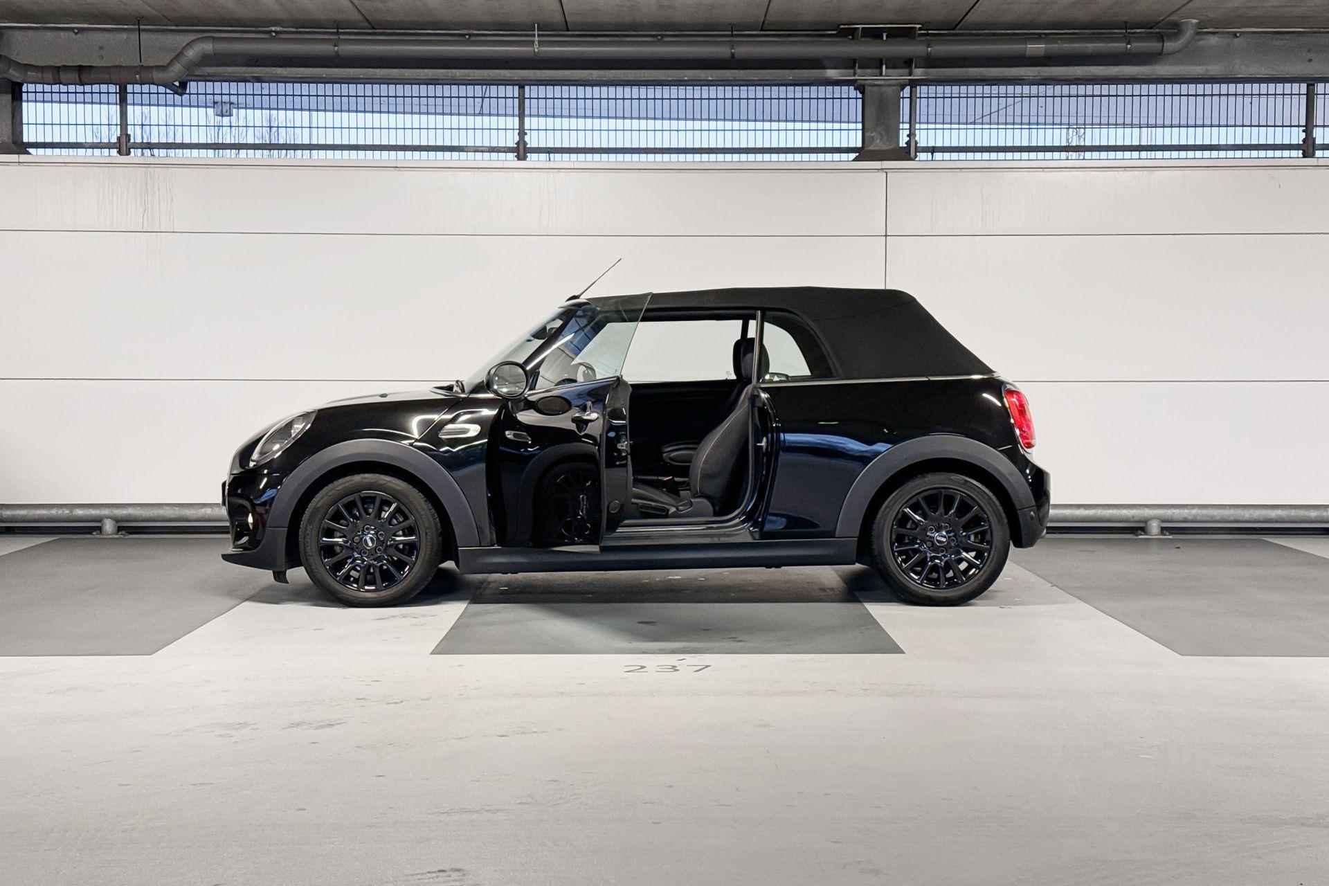 Mini Cabrio Cooper - 3/20