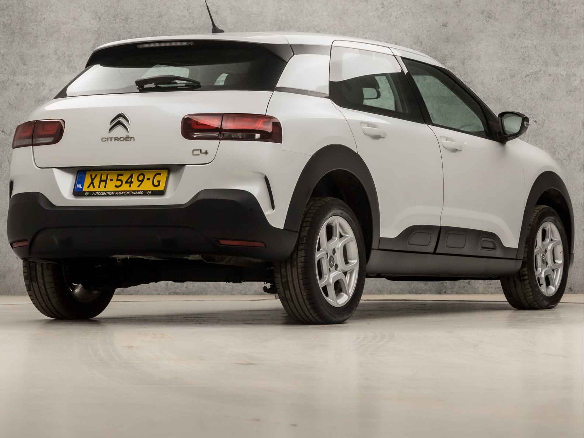 Citroën C4 Cactus 1.2 PureTech Sport (APPLE CARPLAY, NAVIGATIE, DIGITAL COCKPIT, SPORTSTOELEN, LM VELGEN, LANE ASSIST, CRUISE, DAB+, NIEUWSTAAT) - 5/33