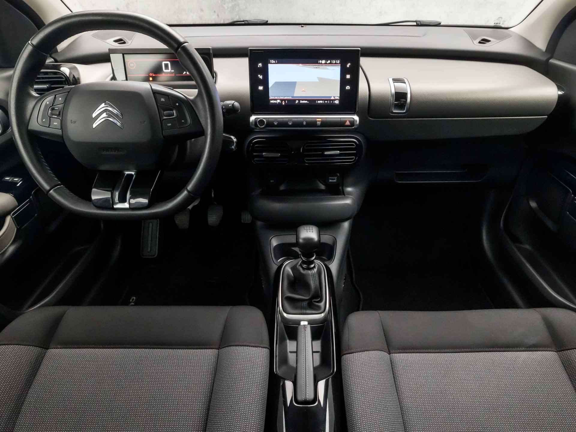 Citroën C4 Cactus 1.2 PureTech Sport (APPLE CARPLAY, NAVIGATIE, DIGITAL COCKPIT, SPORTSTOELEN, LM VELGEN, LANE ASSIST, CRUISE, DAB+, NIEUWSTAAT) - 6/33