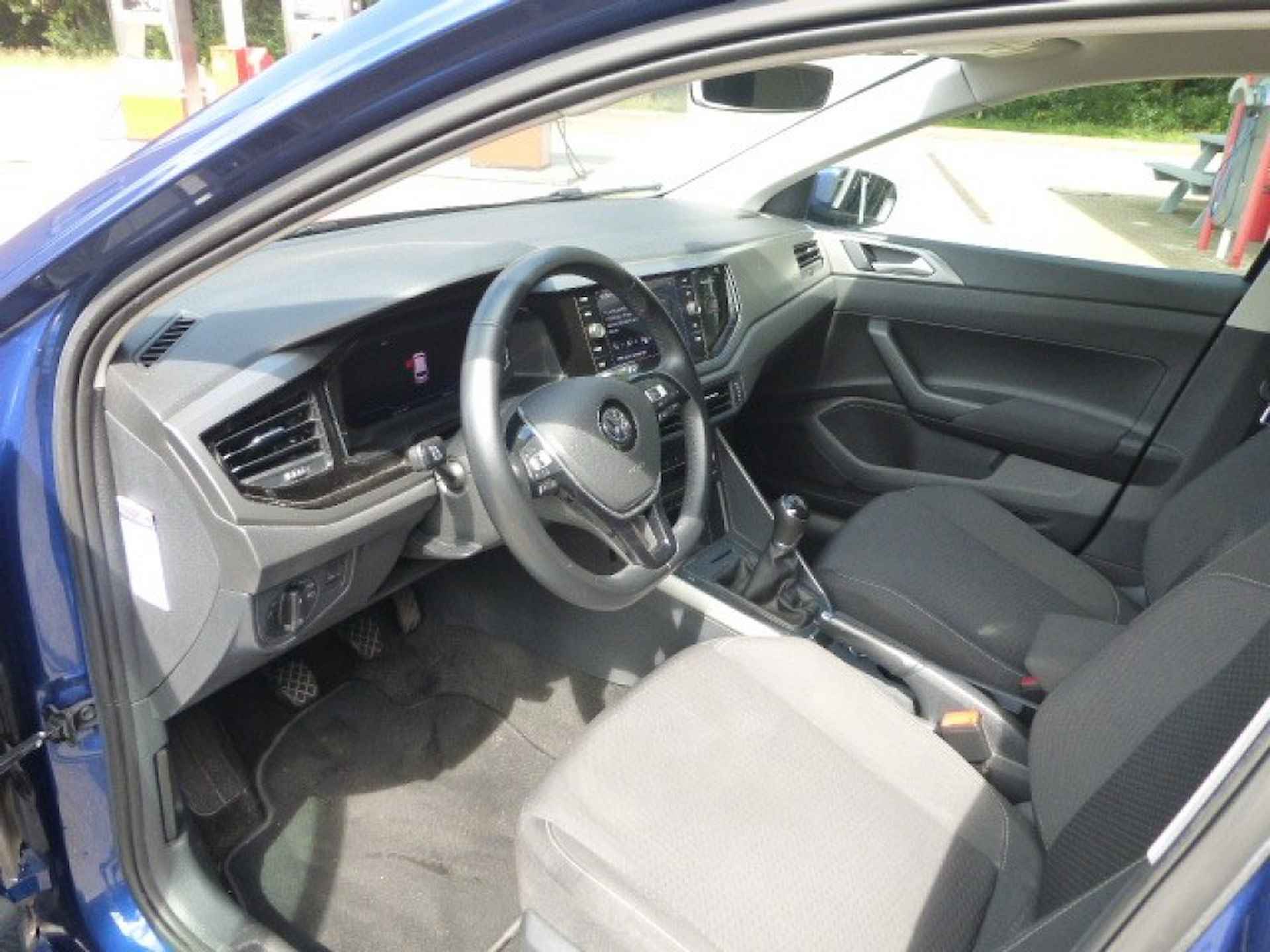 VOLKSWAGEN Polo 1.0 TSI Comfortline, Clima, Adap-Cuise, Virtual Cockpit - 9/40