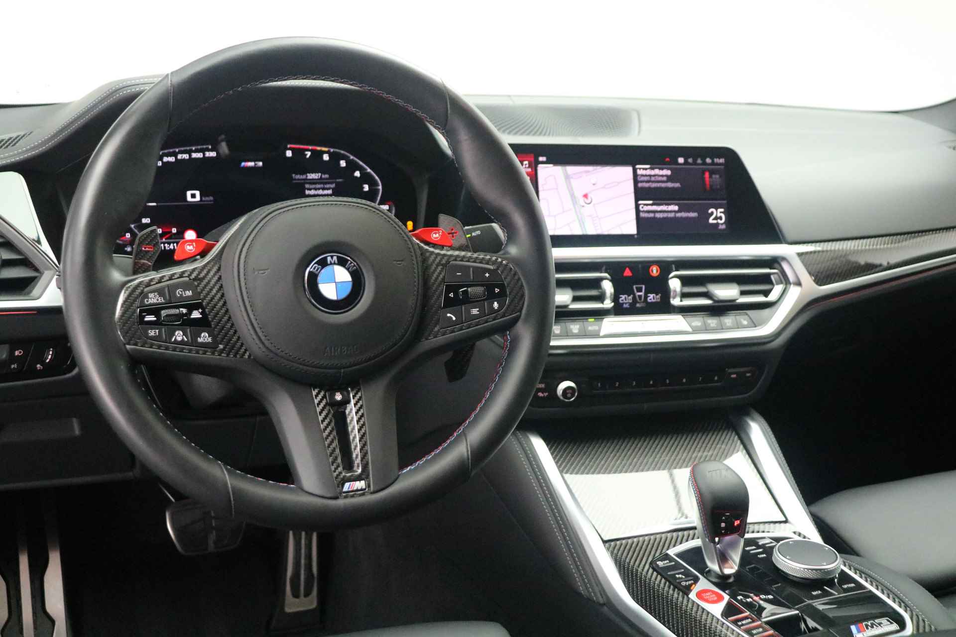 BMW 3 Serie M3 xDrive Competition High Executive Automaat / M Drive Professional / Laserlight / M Sportstoelen / M Carbon-keramisch remmen / M Adaptief onderstel / Gesture Control - 29/31