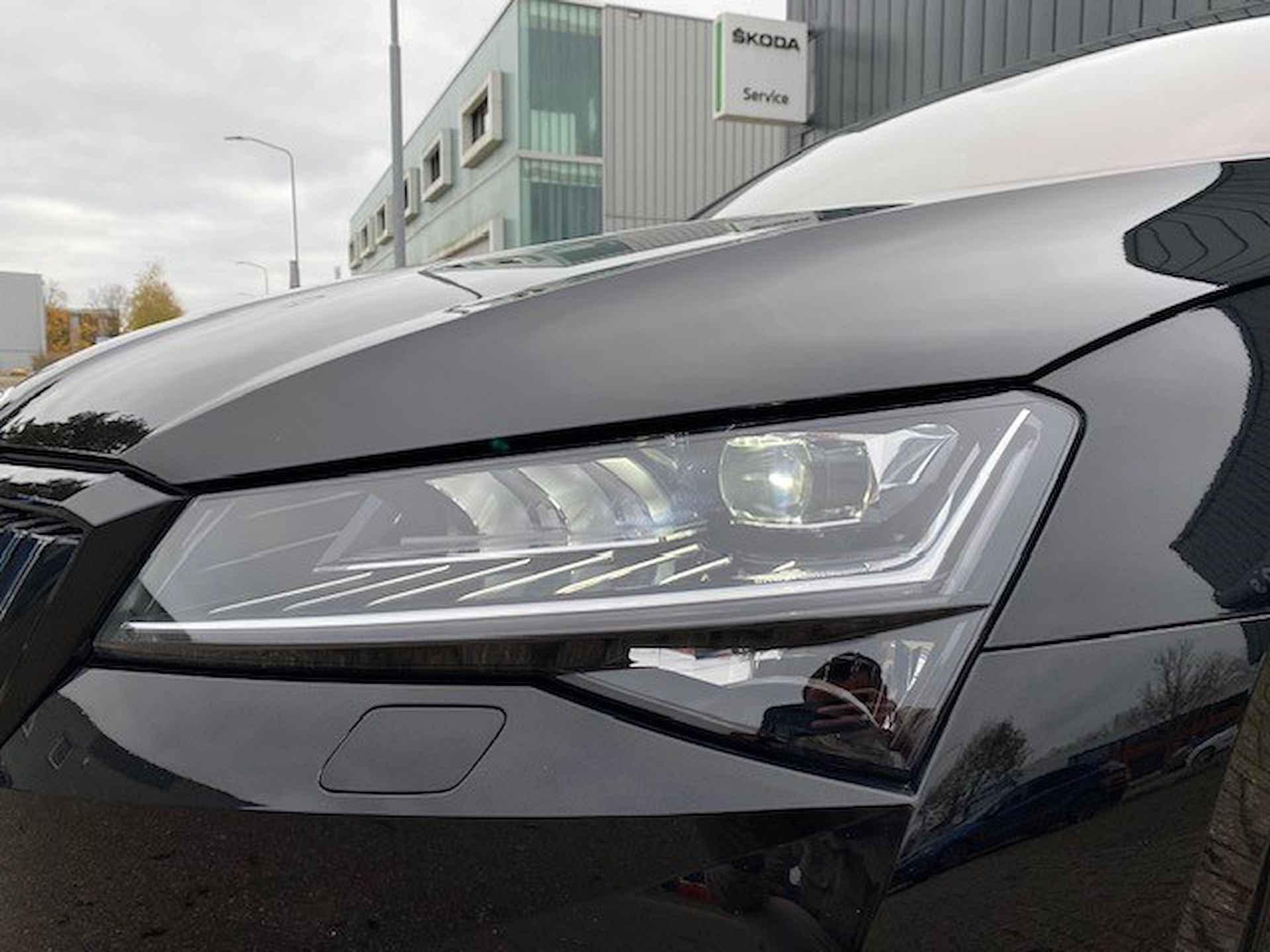 Skoda Superb 1.4 TSI PHEV 217pk DSG-6 Sportline Business Met Trekhaak, Stuur, stoel en voorruitverw. - 3/39