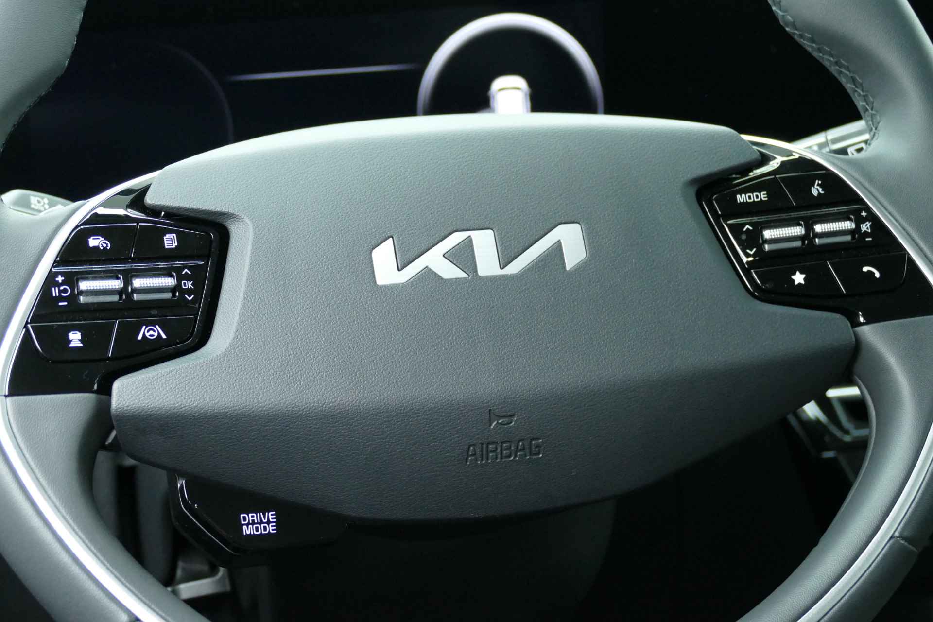 Kia Niro 1.6 GDi Hybrid DynamicLine NW Model. Camera, Navi, Adaptive Cruise, Haak 1300kg - 14/40