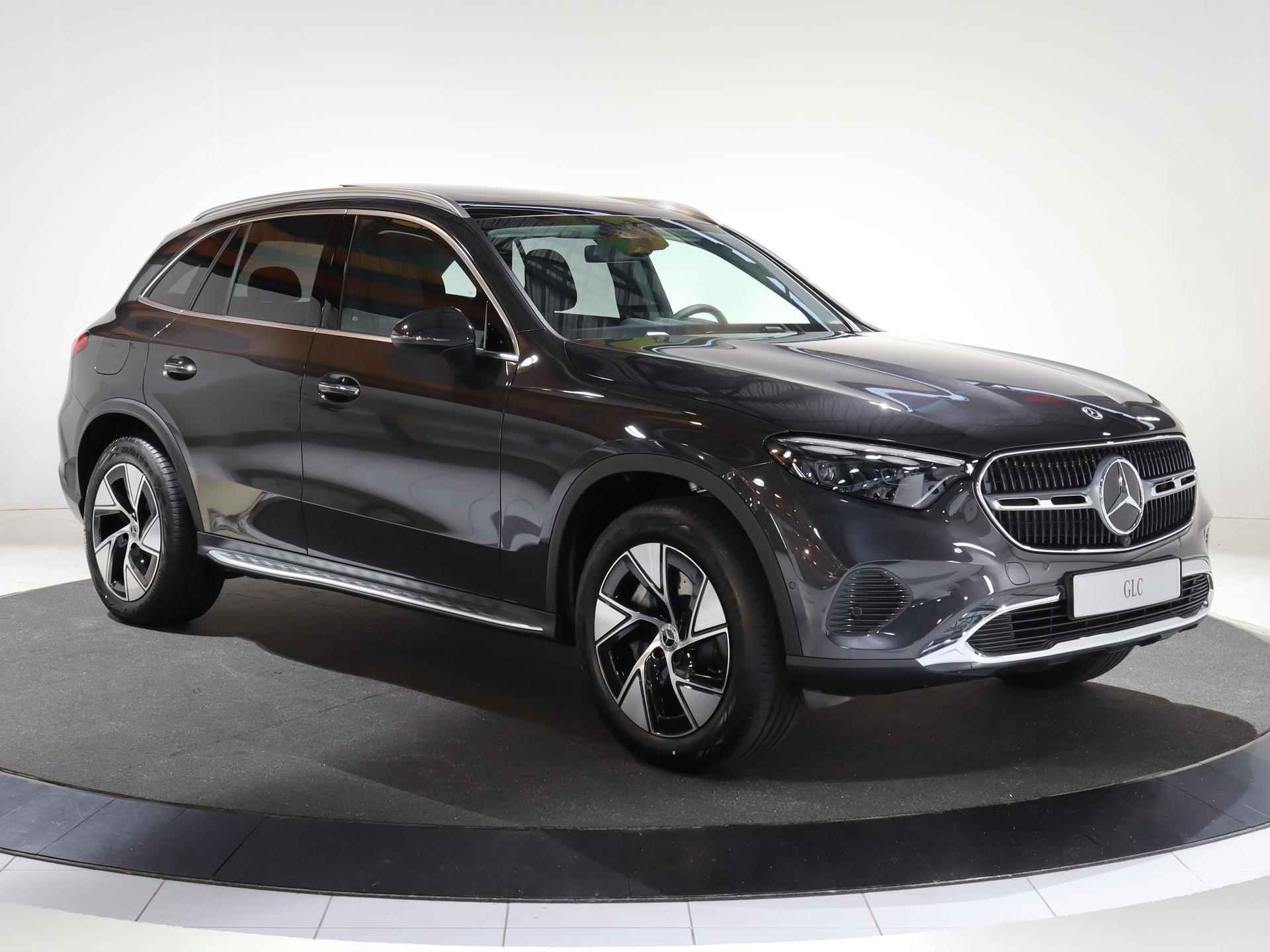 Mercedes-Benz GLC 300e 4MATIC Luxury Line Keyless go | Panoramadak | Trekhaak | Treeplanken | Digital light - 26/29