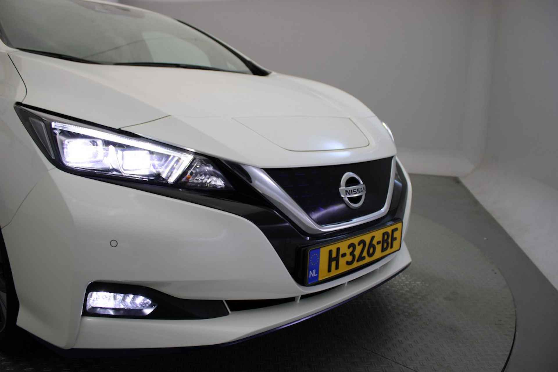 NISSAN Leaf e+ Tekna 62 kWh - Carplay, Camera, Stoelverw. GERESERVEERD - 28/32