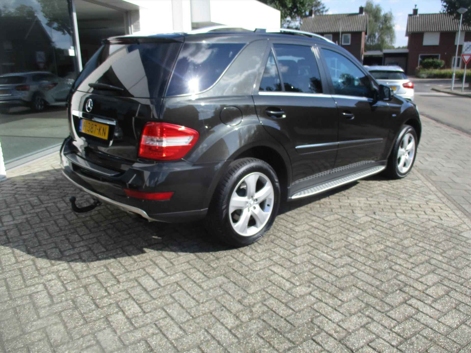 Mercedes Ml 300 CDI V6 GRAND EDITION SPORT / COMPLEET - 5/15