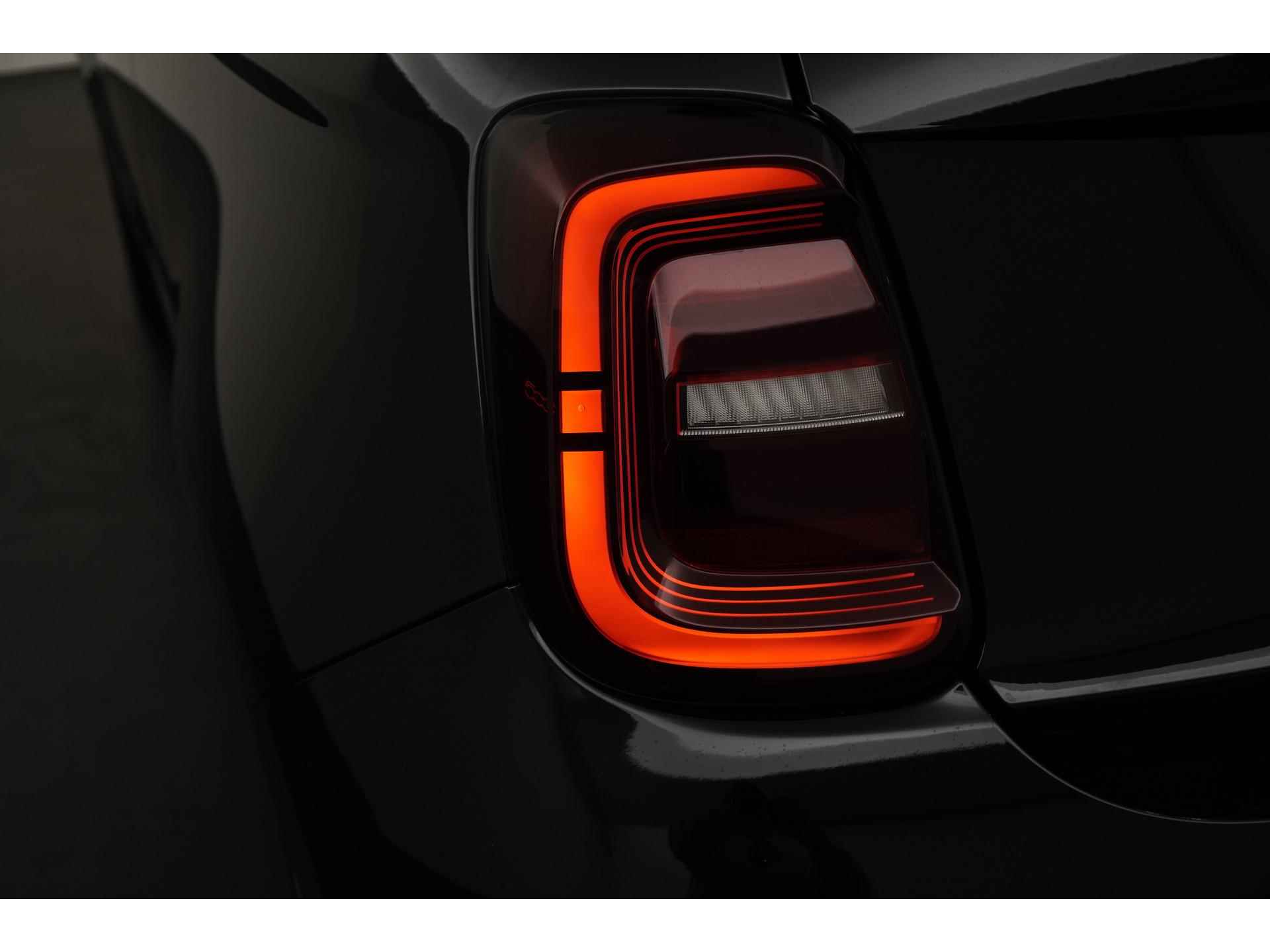 Fiat 500E Icon 42 kWh | Digital Cockpit | Navigatie | Apple Carplay | Zondag Open! - 22/36