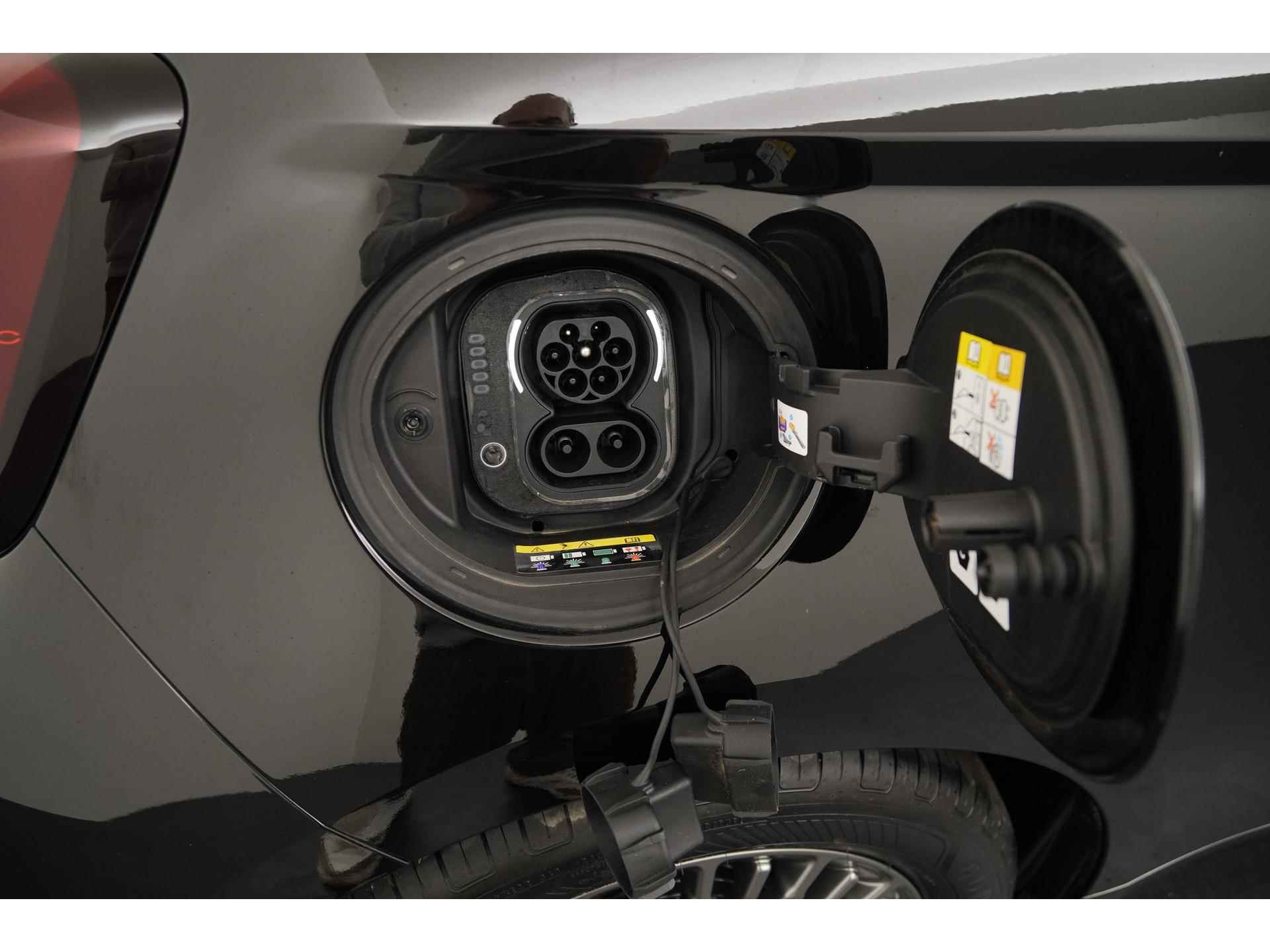 Fiat 500E Icon 42 kWh | Digital Cockpit | Navigatie | Apple Carplay | Zondag Open! - 24/36