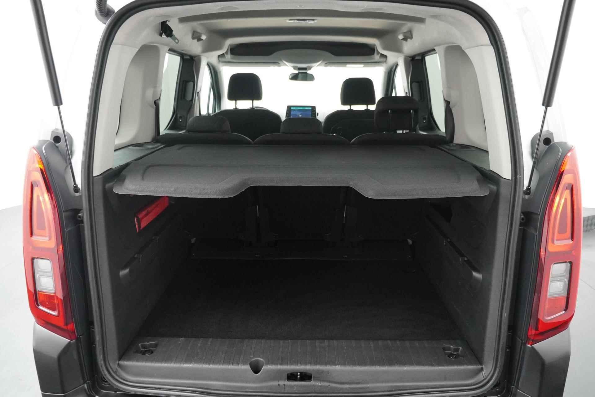 Citroen Berlingo 1.2 130PK Shine Automaat | Navigatie | Camera | Climate control | Apple Carplay/Android Auto | Parkeersensoren V+A - 3/19