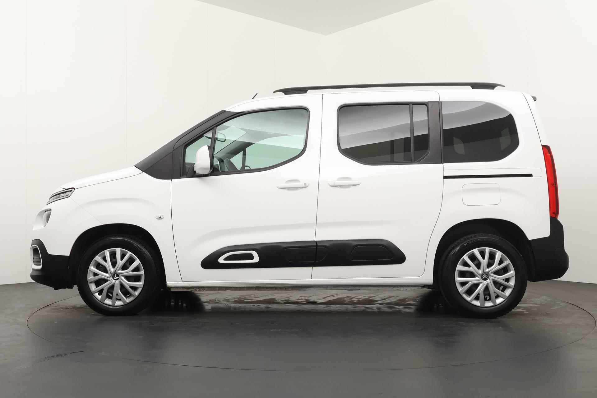 Citroen Berlingo 1.2 130PK Shine Automaat | Navigatie | Camera | Climate control | Apple Carplay/Android Auto | Parkeersensoren V+A - 7/19