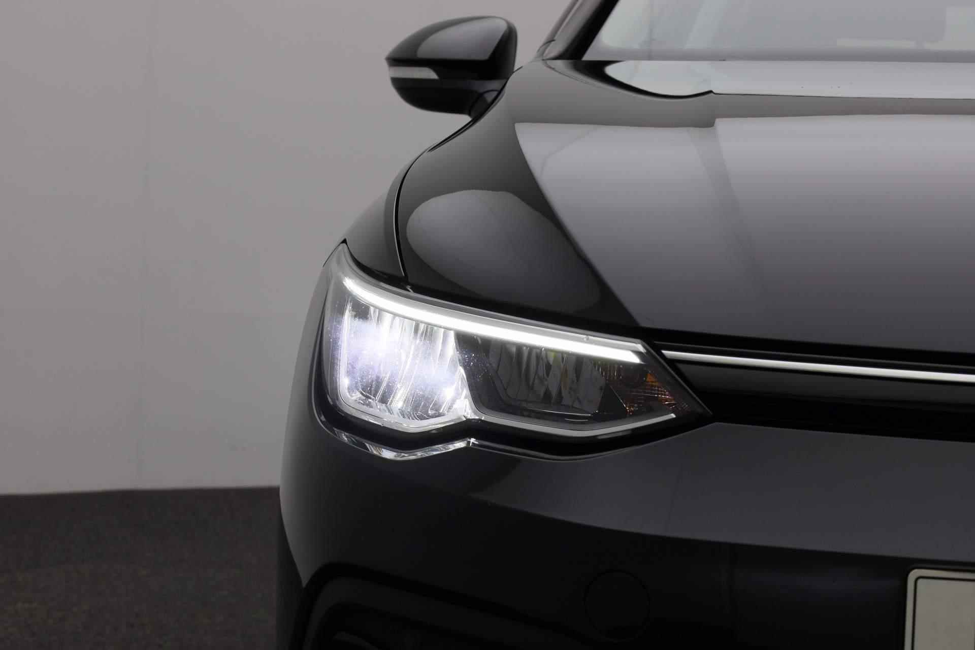 Volkswagen Golf 1.0 eTSI 110PK DSG Life | Navi | Camera | ACC | 16 inch | Apple Carplay / Android Auto - 10/38