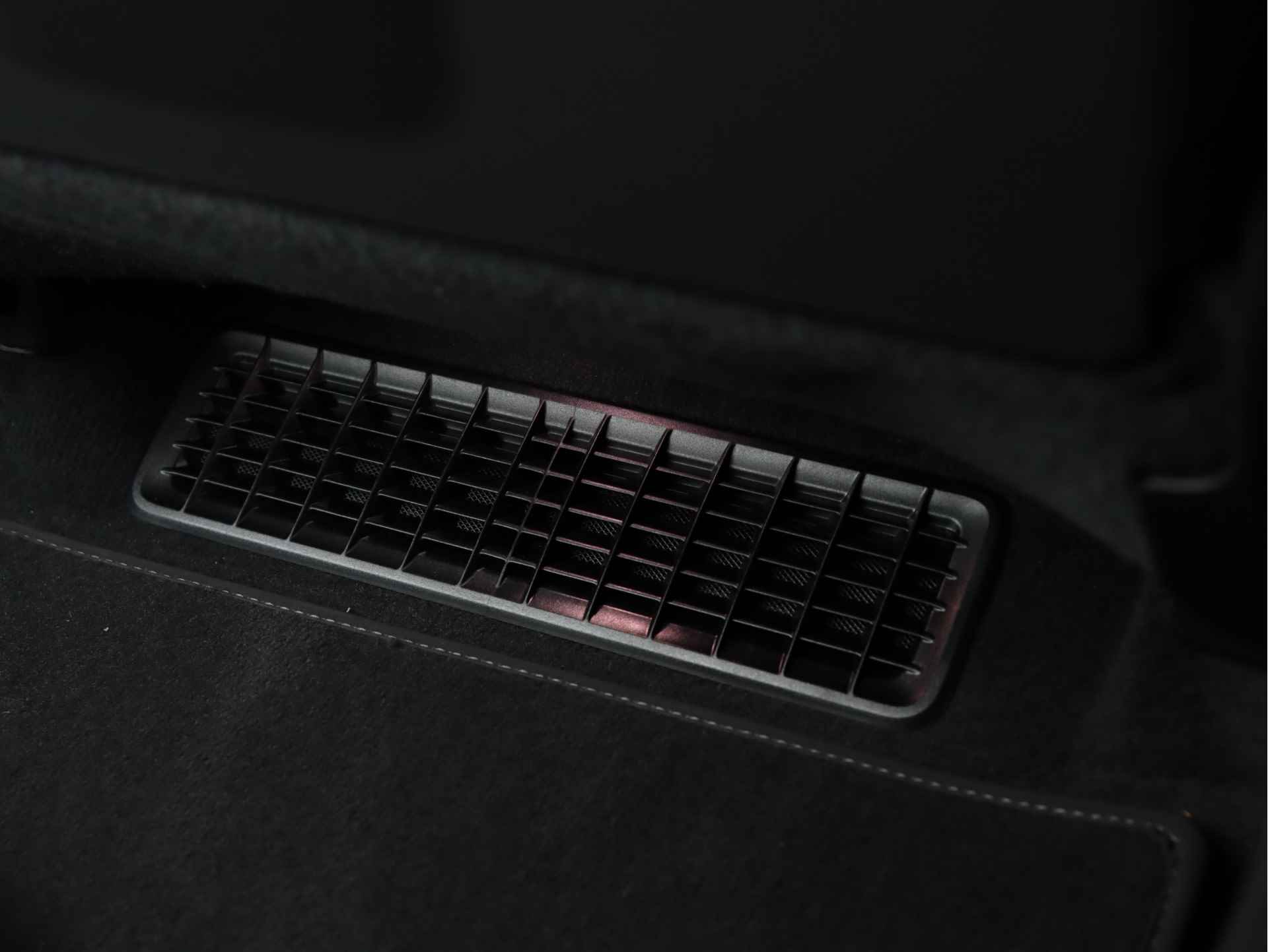 Audi e-tron GT 476pk | 95Kwh | Vierwielbesturing | Luchtvering | Concaver 22" Exclusive wielen | Panoramadak | B&O - 48/60