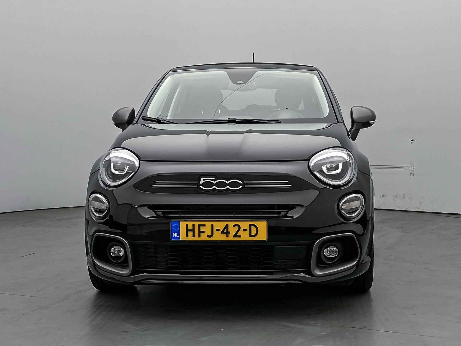 Fiat 500 X SUV Sport 130 pk Automaat | Navigatie | Panoramadak | Achteruitrijcamera | Parkeersensoren Achter | Voorstoelen Verwarmd | Keyless Entry/Start | LED Dagrijverlichting | Dodehoek Detectie | Adaptieve Cruise Control | 18" Lichtmetalen Velgen | Apple Carplay/Android Auto | - 4/33