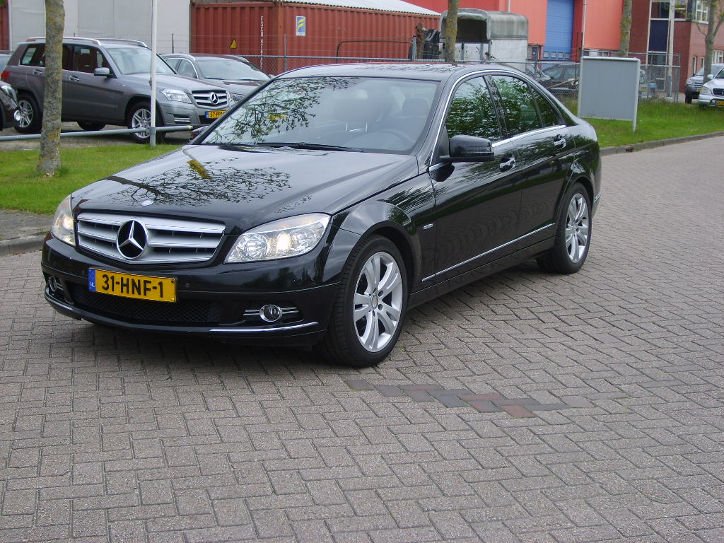 Mercedes-Benz C-Klasse 200 CDI BlueEFFICIENCY Avantgarde