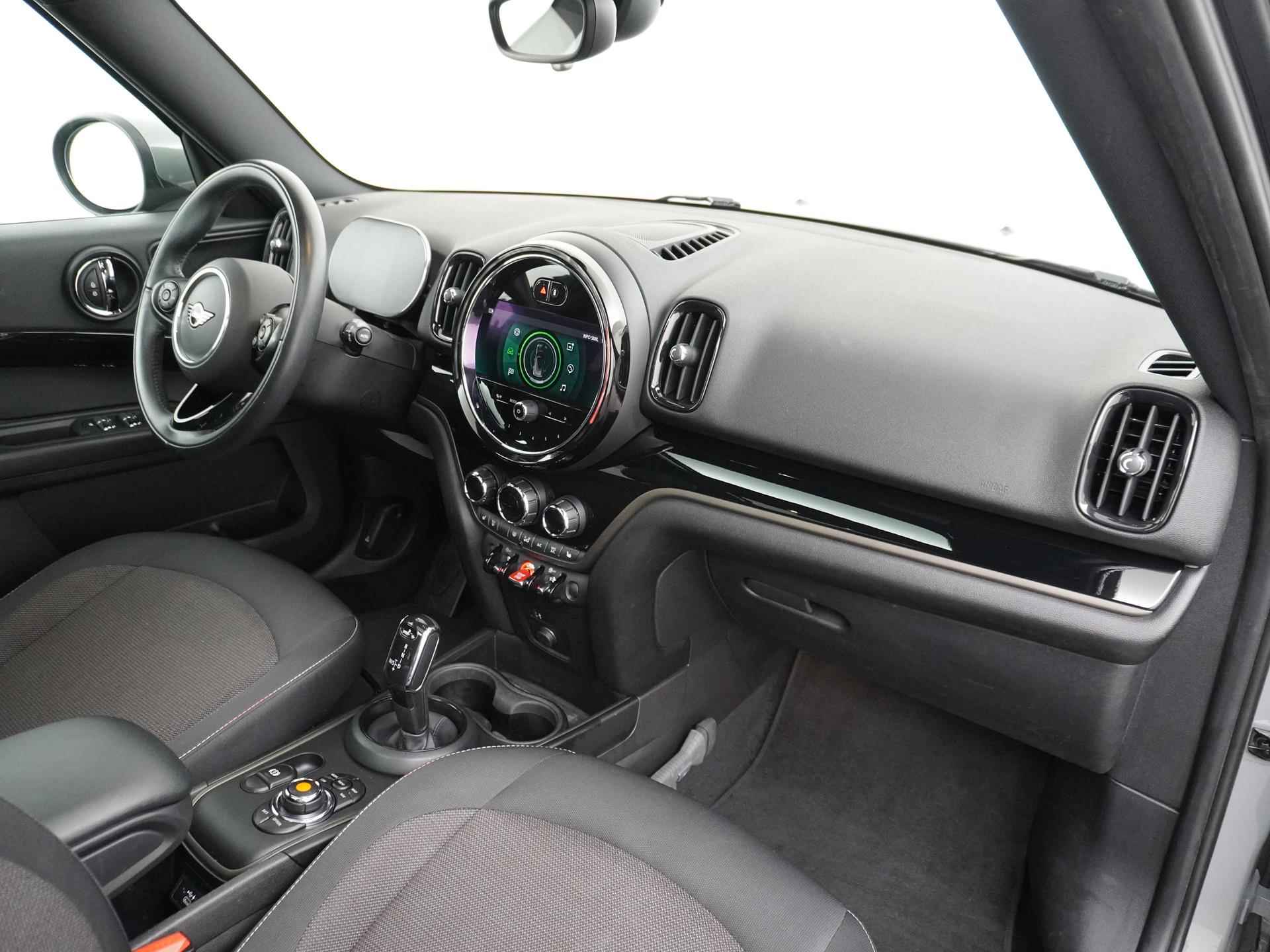 Mini Mini Countryman 1.5 Business Edition ORG. NL. NAP KM. | PANO | STOELVERWARMING | RIJKLAARPRIJS INCL 12 MND. BOVAGGARANTIE - 38/39