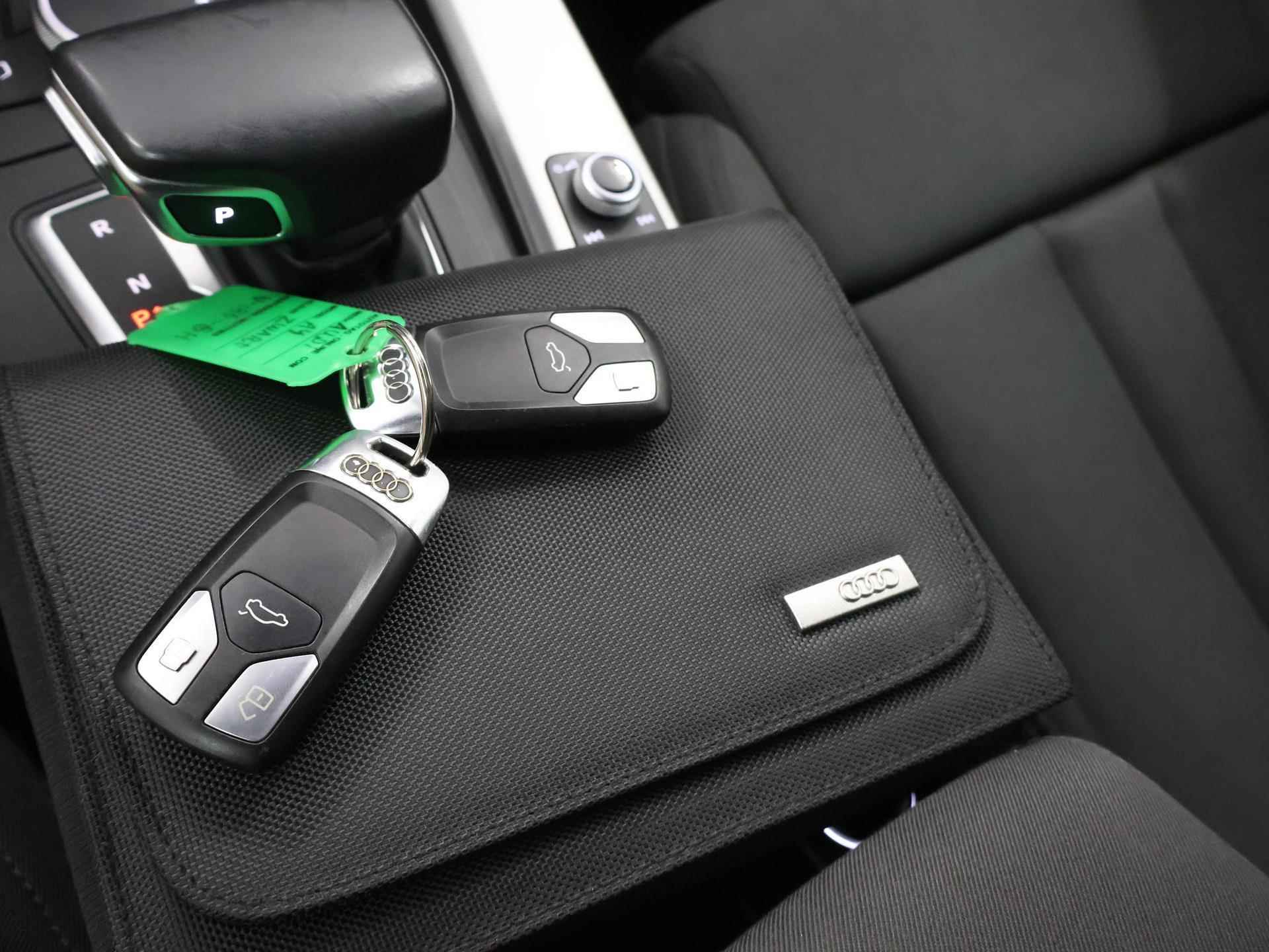Audi A4 Avant 1.4 TFSI Sport S-line | Afneembare Trekhaak | Navigatie | Stoelverwarming | Bluetooth | Cruise control | Parkeercamera | - 27/45