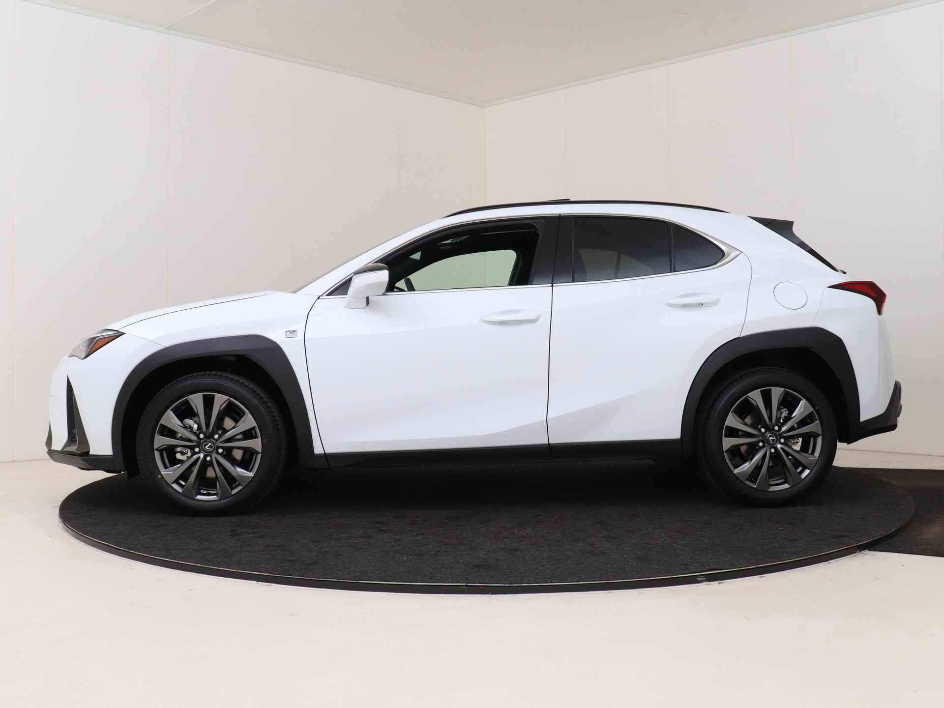 Lexus UX 300h F SPORT Design | Sunroof | Lederen Bekleding | Stoelverwarming | - 4/55