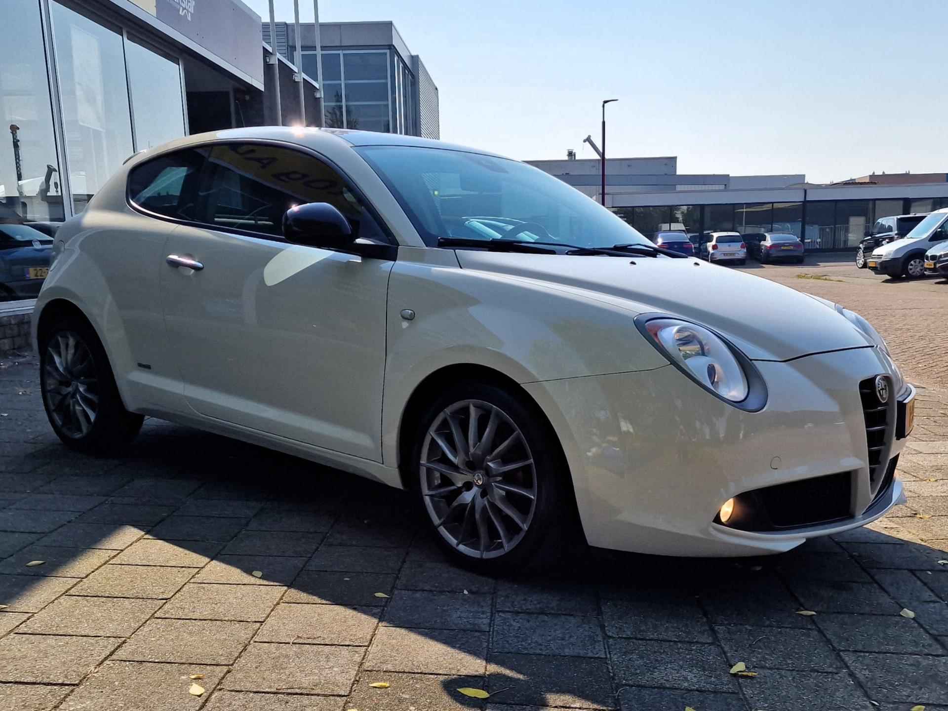 Alfa Romeo MiTo 0.9 TwinAir SBK - 3/32