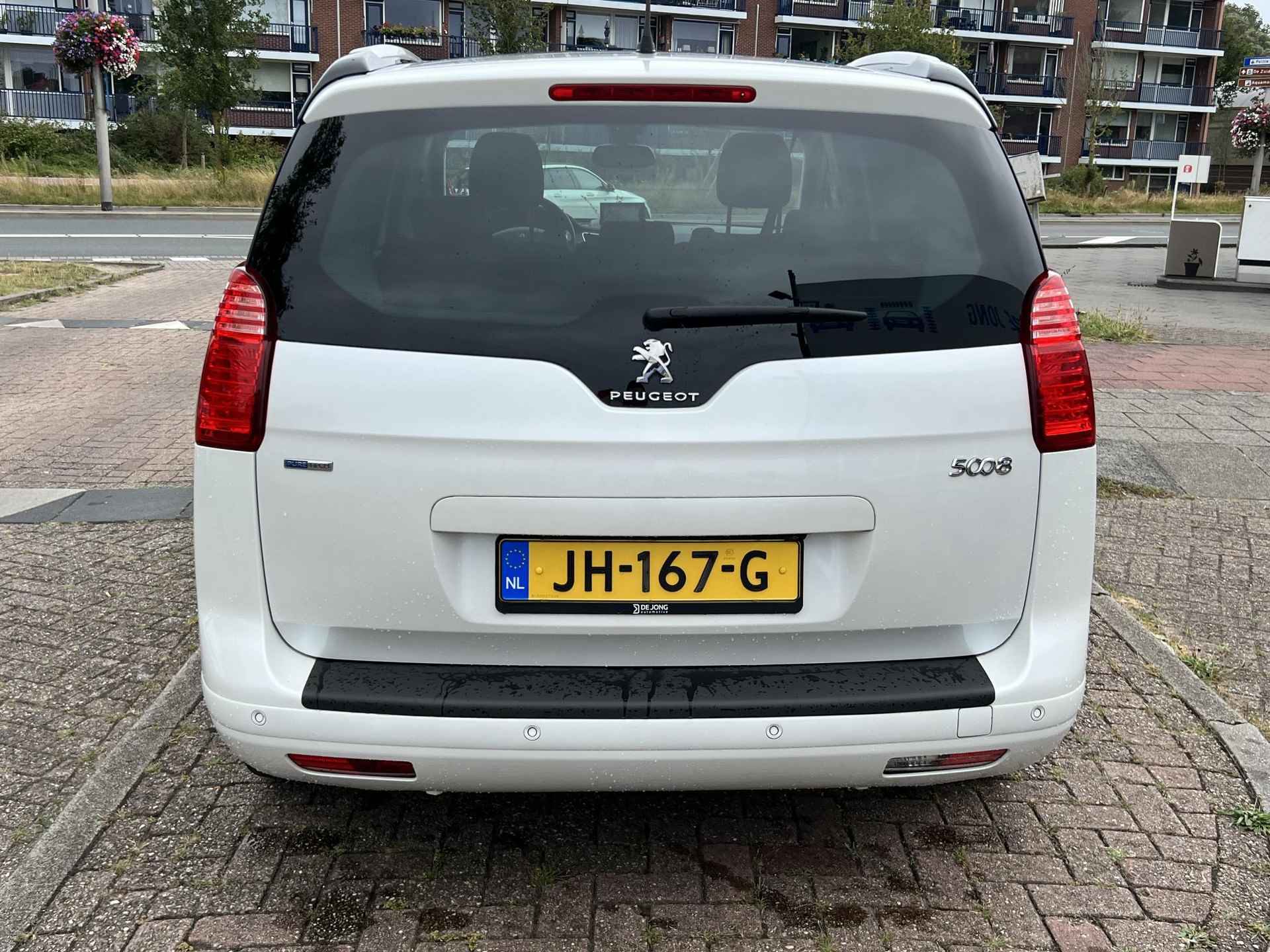 Peugeot 5008 1.2 PureTech Style 7p. Navi/Camera/Panoramadak/7-Zits/Trekhaak/GEEN AFLEVERKOSTEN - 25/27