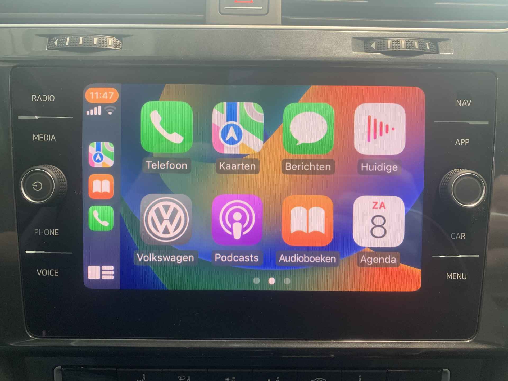 Volkswagen Golf 1.6 TDI Comfortline | Navigatie | DAB+ | Apple carplay/android auto - 3/33