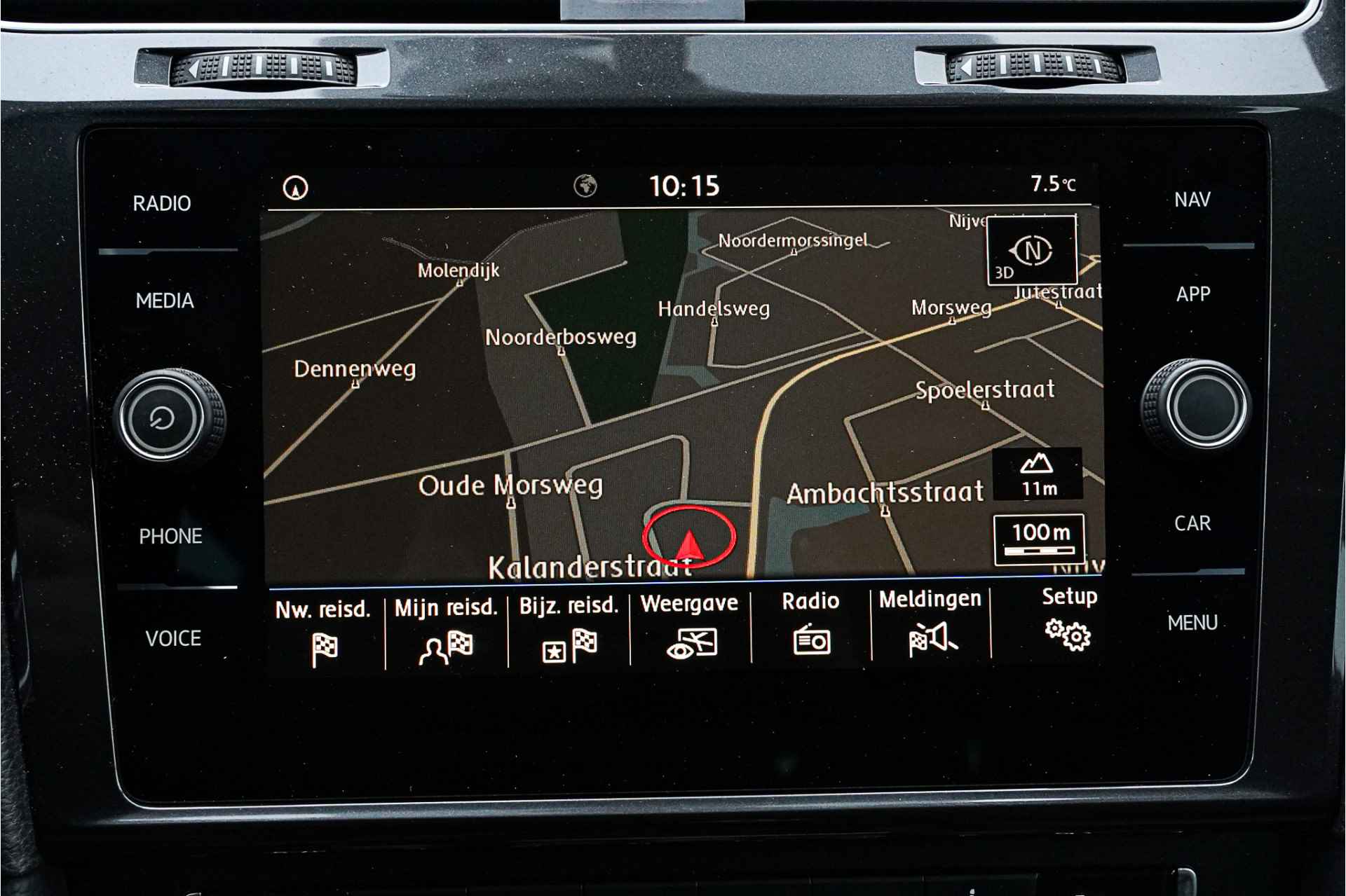 Volkswagen Golf 1.6 TDI Comfortline | Navigatie | DAB+ | Apple carplay/android auto - 13/33