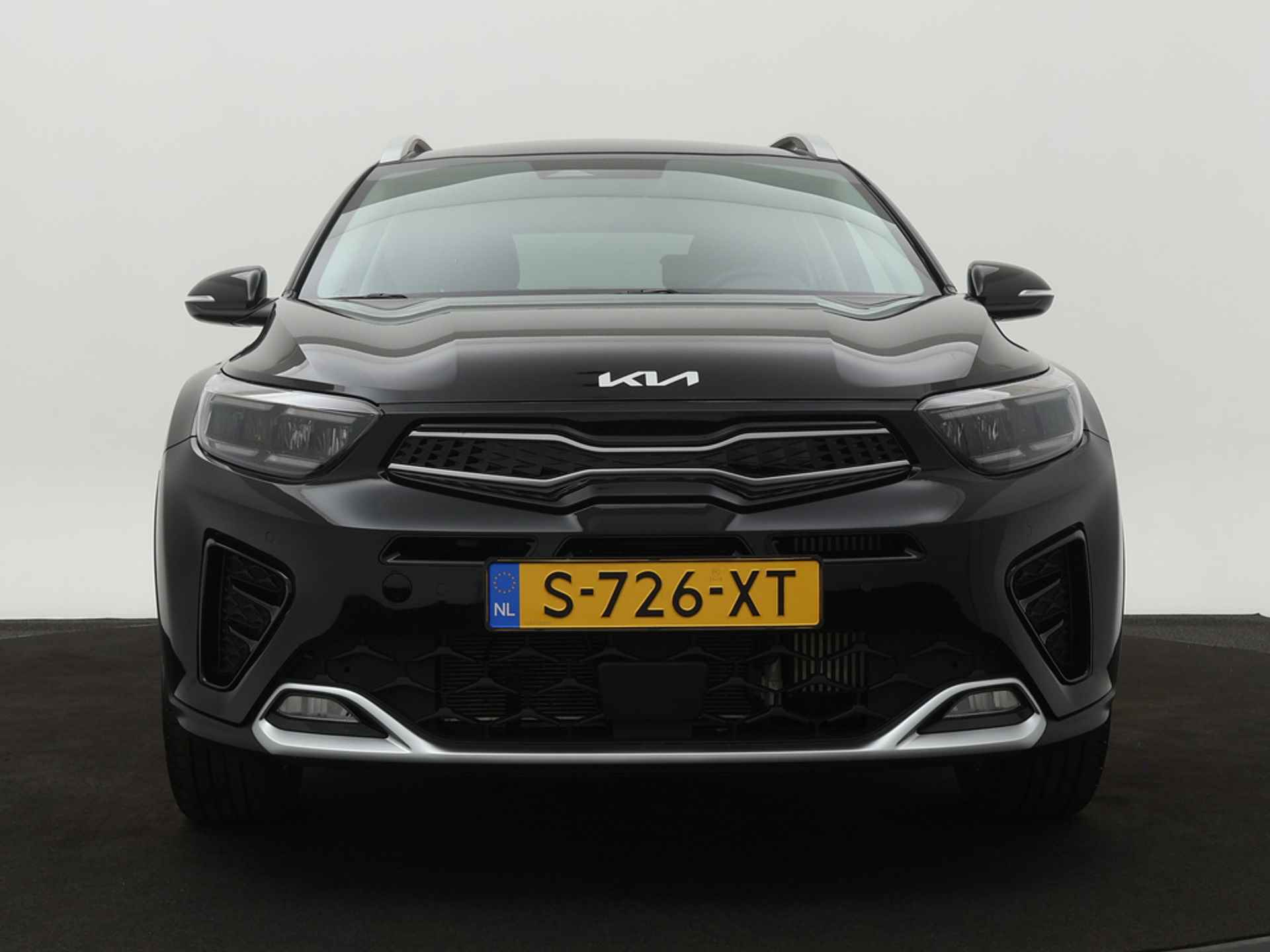 Kia Stonic 1.0 T-GDi MHEV GT-PlusLine - Schuifkanteldak - Stoel en stuurwiel verwarming - Apple CarPlay/Android Auto - Nieuwe All seasonbanden - Fabrieksgarantie tot 05-2030 - 12/49