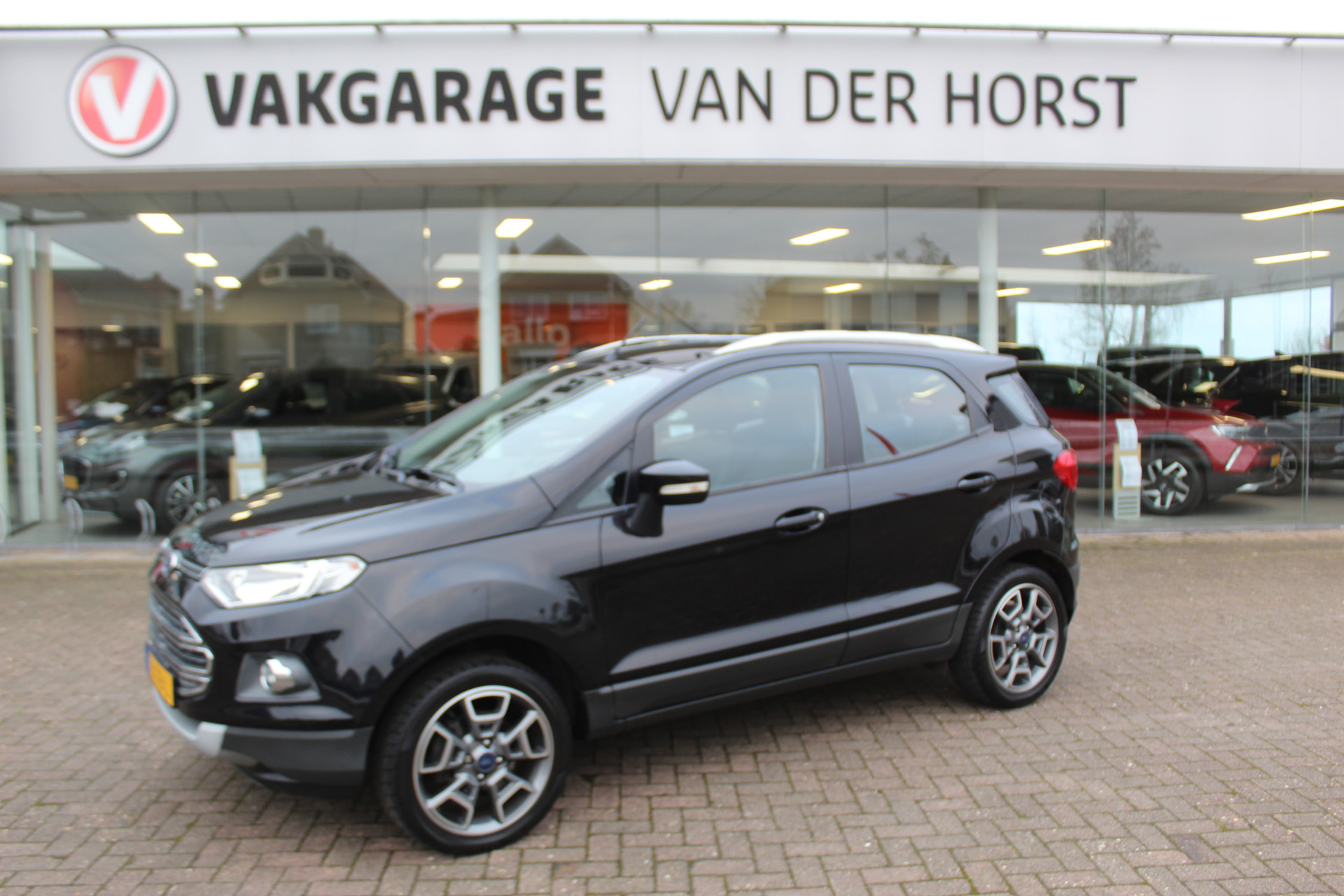 Ford EcoSport 1.0 EcoBoost Titanium ,125pk Climate control , Cruise control , Bluetooth , Stoelverwarming Hoge zit, Voorruitverwarming