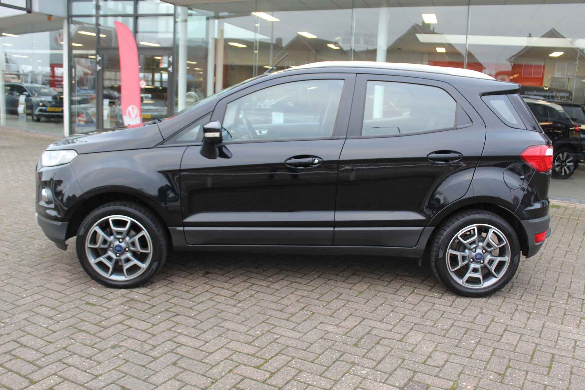 Ford EcoSport 1.0 EcoBoost Titanium ,125pk Climate control , Cruise control , Bluetooth , Stoelverwarming Hoge zit, Voorruitverwarming - 5/41