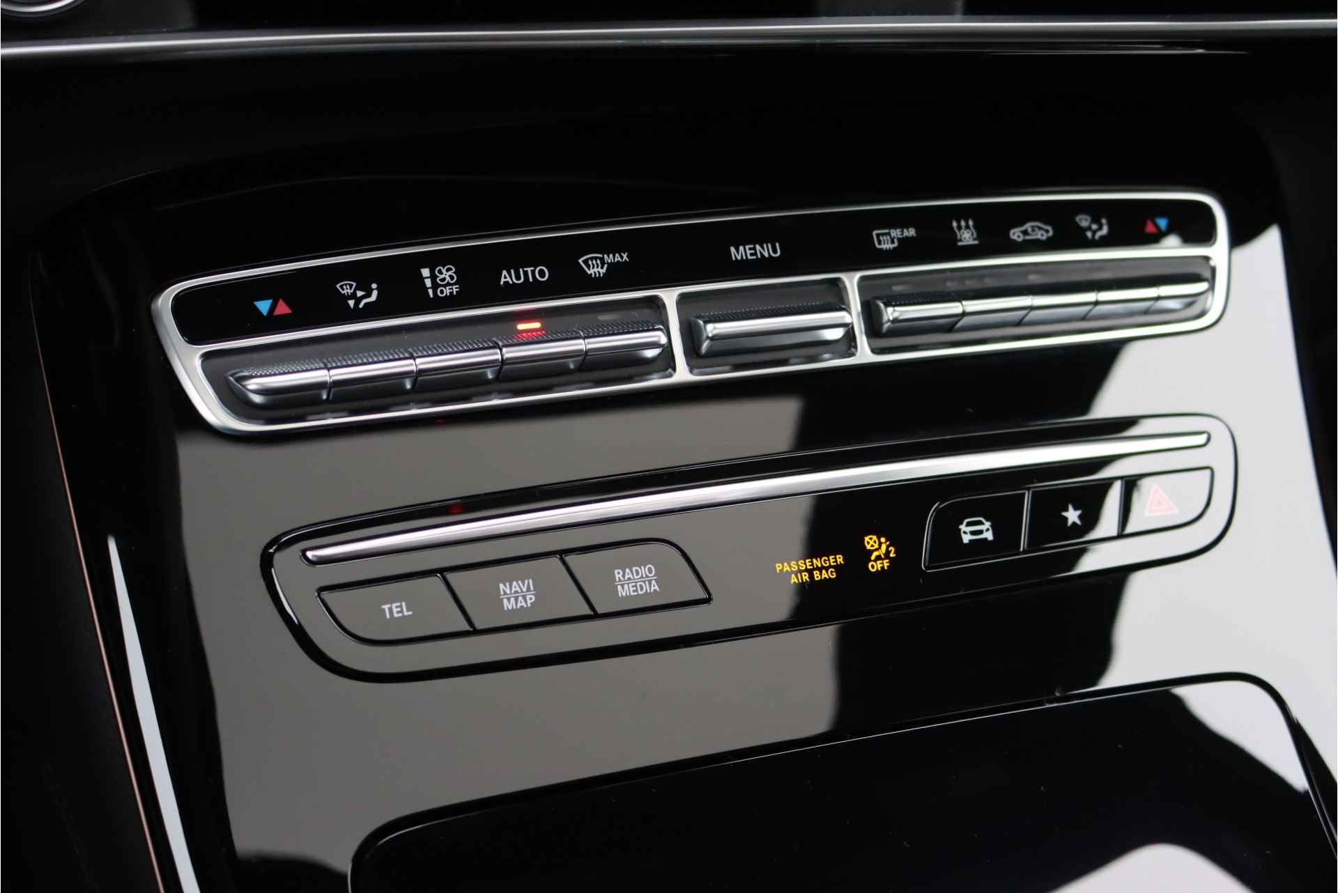 Mercedes-Benz EQC 400 4-MATIC Premium AMG Line 80 kWh, Schuifdak, Distronic+, Burmester, Stoelverwarming-/ventilatie, Massage, Memory, Surround Camera, Verwarmd Stuurwiel, HUD, Keyless Go, Rijassistentiepakket, Etc. - 36/50
