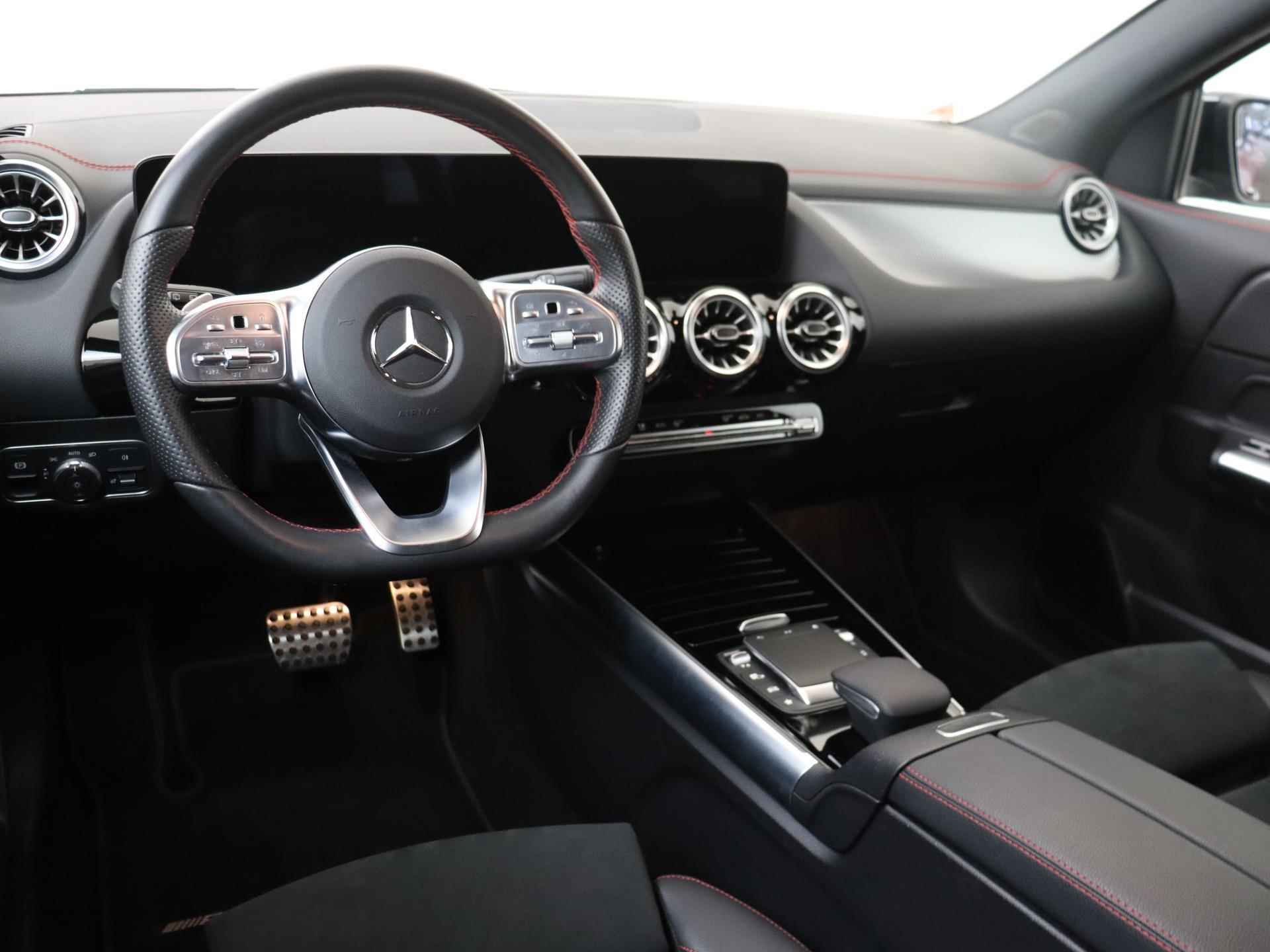Mercedes-Benz EQA 250 Business Solution AMG 67 kWh /AMG /Panoramadak / Night pakket/ 20 Inch /Memory stoelen /360 Camera - 6/35