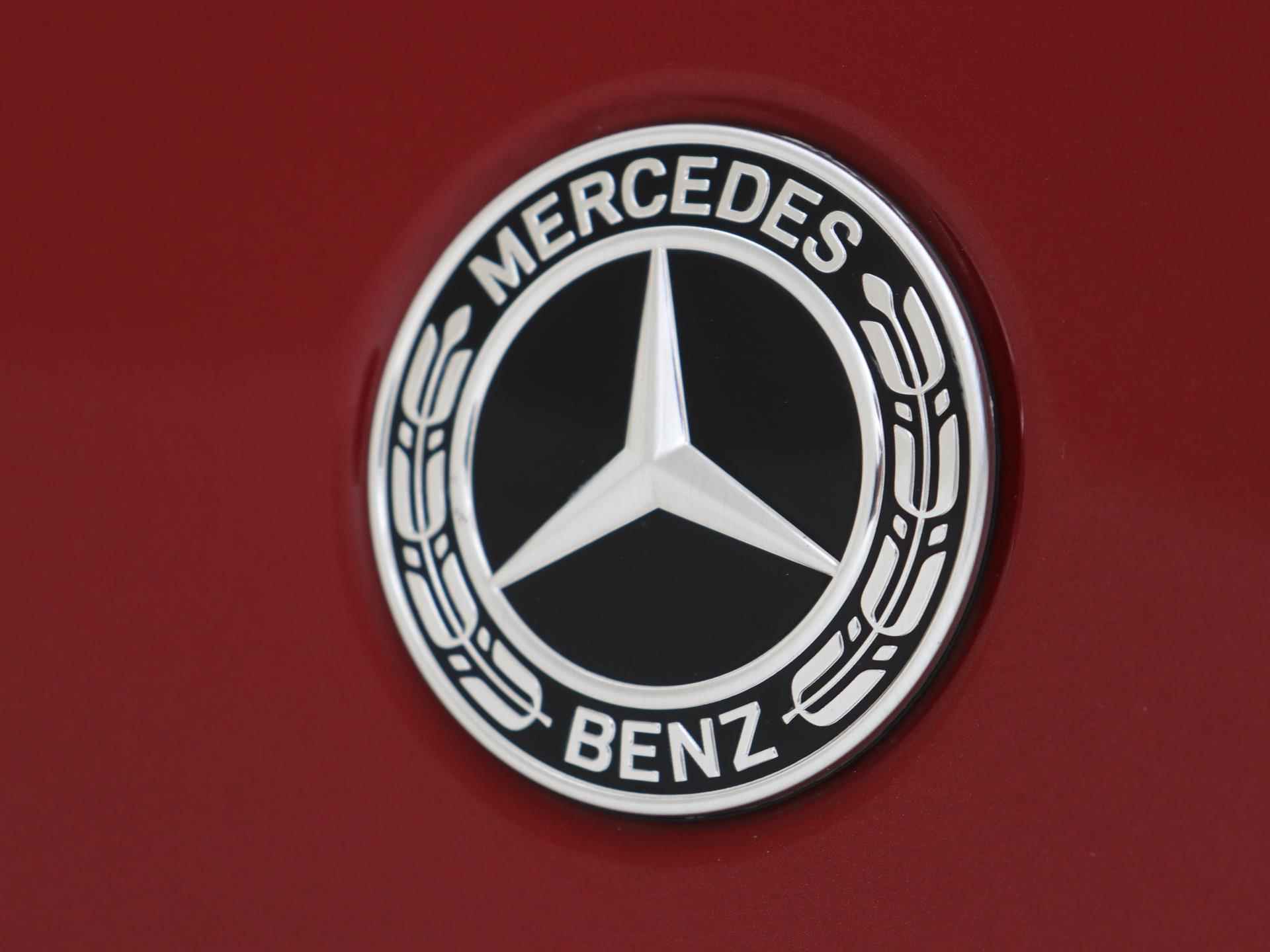 Mercedes-Benz EQA 250 Business Solution AMG 67 kWh /AMG /Panoramadak / Night pakket/ 20 Inch /Memory stoelen /360 Camera - 31/35