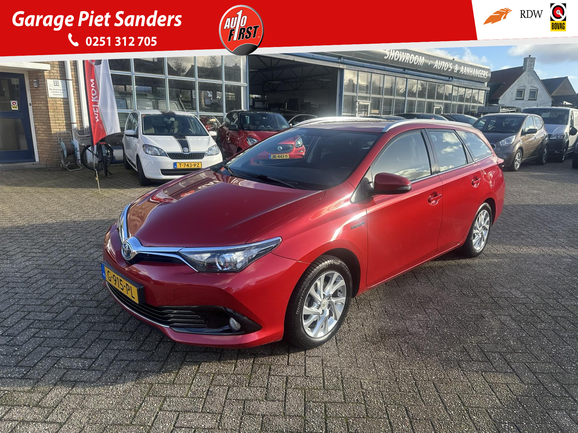 Toyota Auris Touring Sports 1.8 Hybrid Dynamic I Trekhaak, Clima I Camera I Navi I