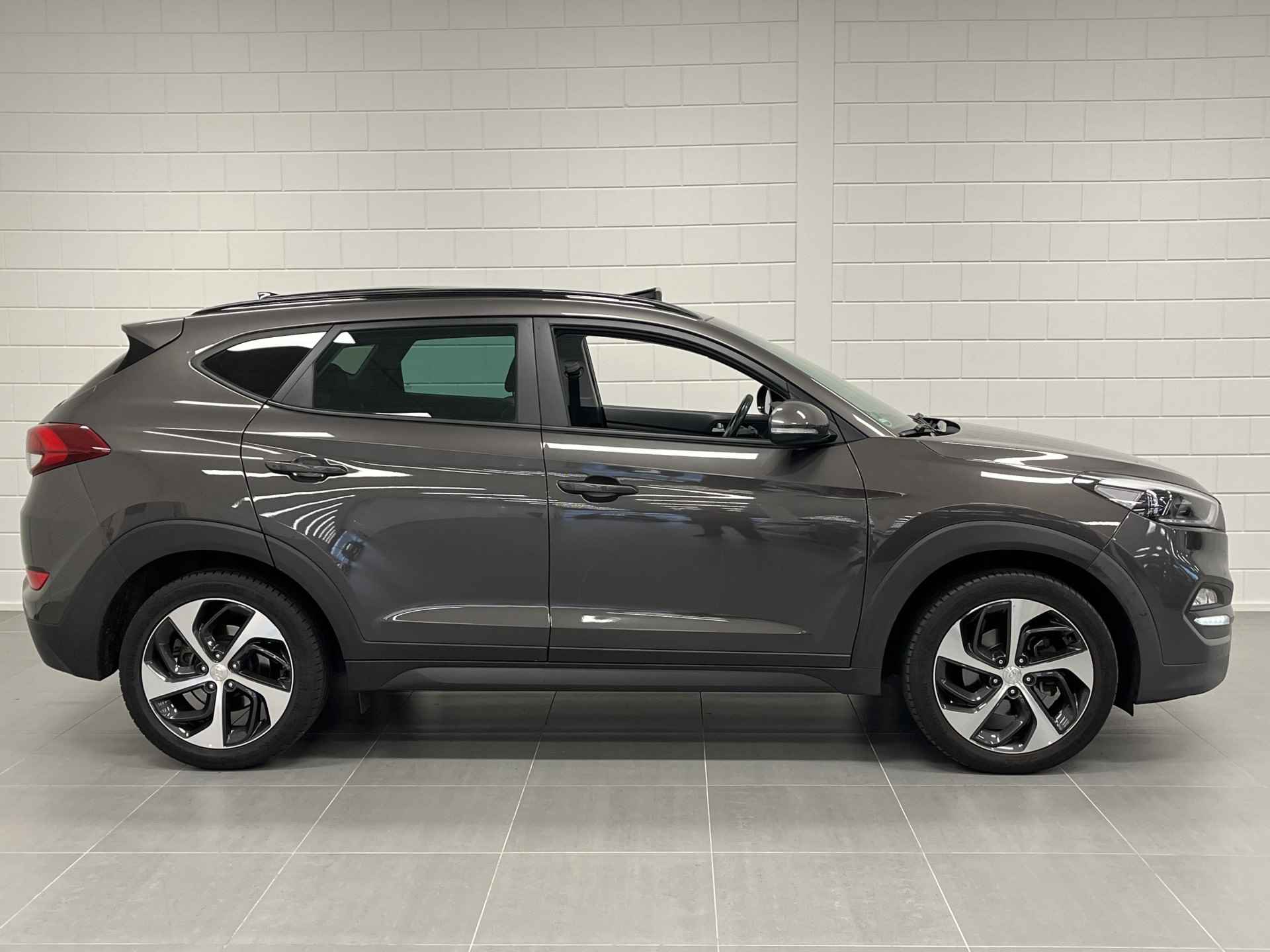 Hyundai Tucson 1.6 T-GDi Premium 4WD | Leder | Panoramadak | Navigatie - 8/43