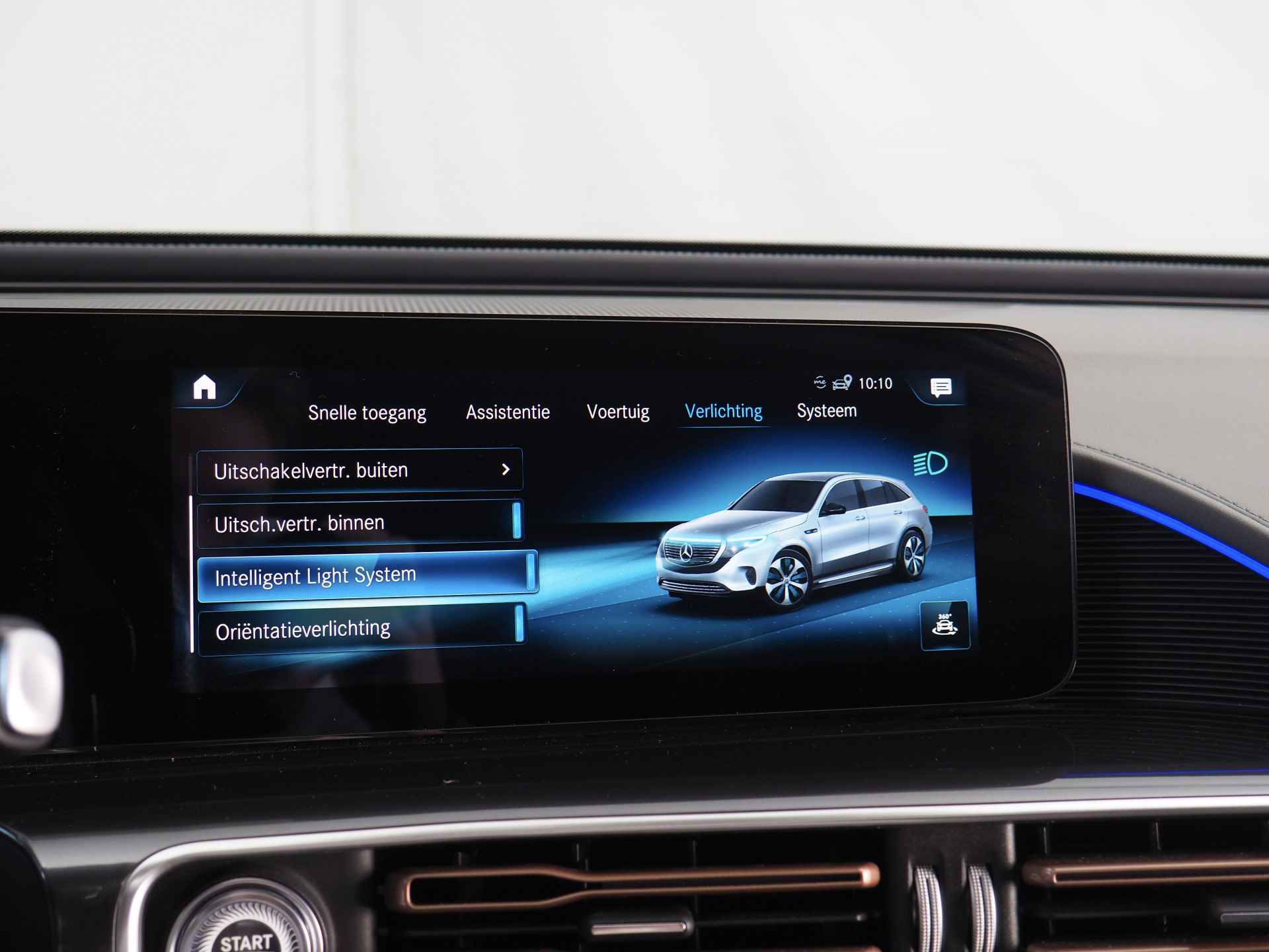Mercedes-Benz EQC 400 4MATIC Premium 80 kWh | Noodremassistent | Achteruitrijcamera | Apple CarPlay/ Android Auto | Adaptieve Cruise Control | Navigatie | Inc. 220v Laadkabel | Dodehoekdetectie | Stoelverwarming voor en achter - 57/71