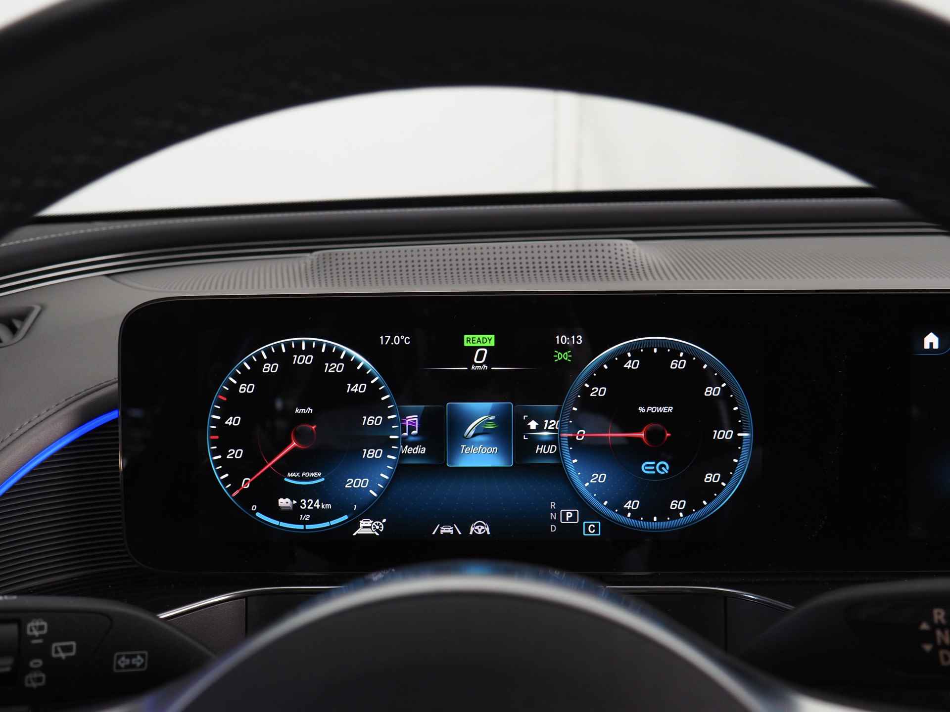 Mercedes-Benz EQC 400 4MATIC Premium 80 kWh | Noodremassistent | Achteruitrijcamera | Apple CarPlay/ Android Auto | Adaptieve Cruise Control | Navigatie | Inc. 220v Laadkabel | Dodehoekdetectie | Stoelverwarming voor en achter - 66/71