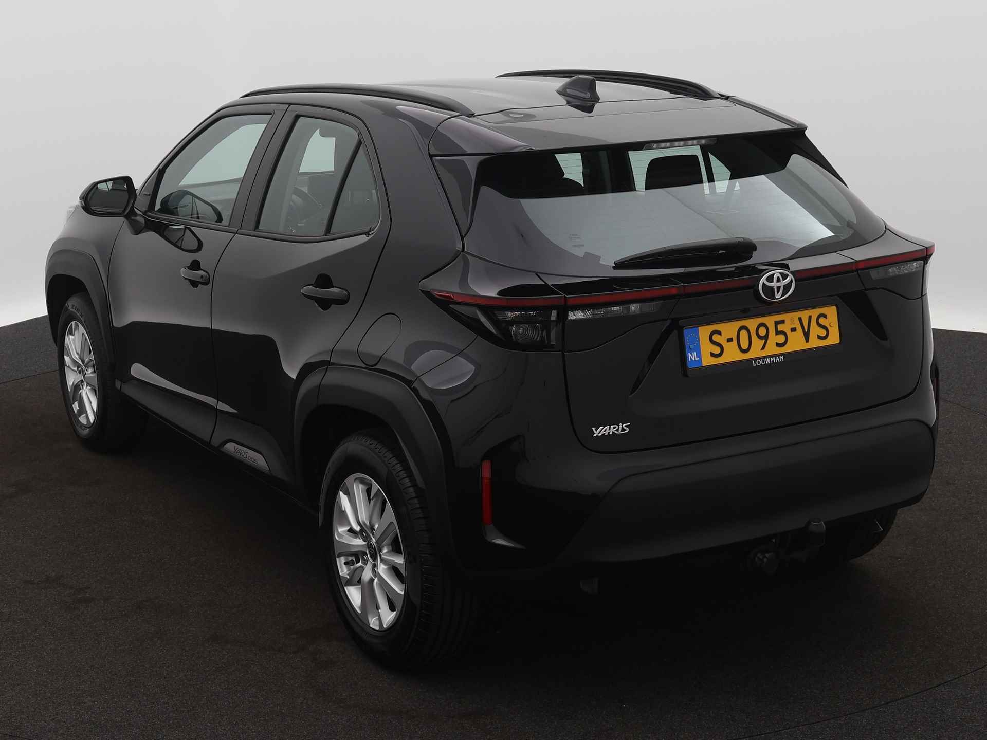 Toyota Yaris Cross 1.5 VVT-I Active | Trekhaak | 1350 kg Trekgewicht | Camera | Apple Carplay/Android Auto | * - 17/43