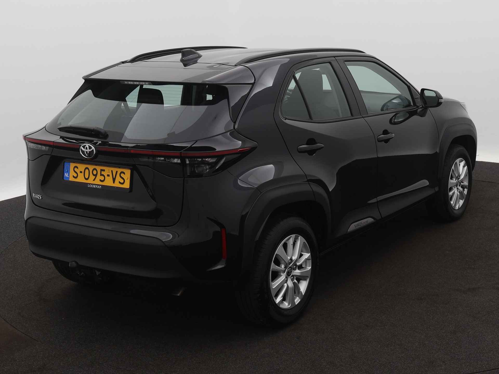 Toyota Yaris Cross 1.5 VVT-I Active | Trekhaak | 1350 kg Trekgewicht | Camera | Apple Carplay/Android Auto | * - 18/43