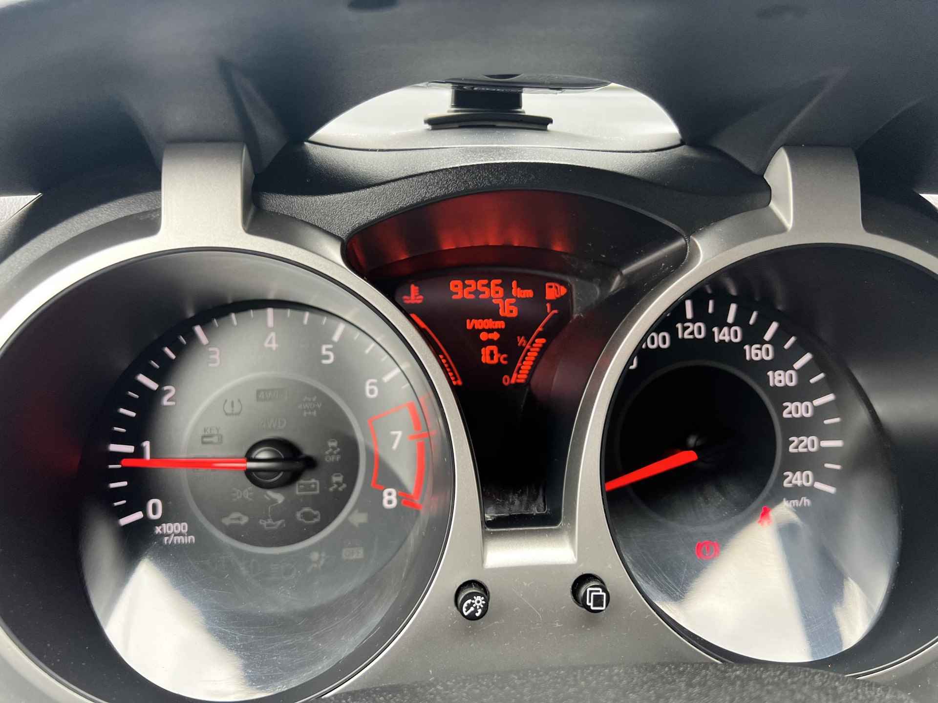 Nissan Juke 1.2 DIG-T S/S Acenta Climate control, Apple Carplay, Cruise control, 17"Lichtmetalen velgen, USB/AUX, Elektrische ramen V+A, Navigatie, Bluetooth, Isofix (MET GARANTIE*) - 19/26