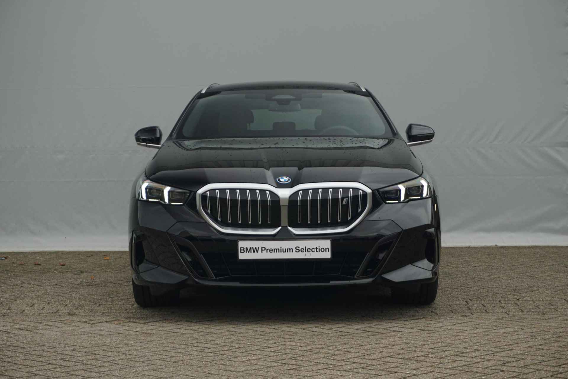 BMW i5 Touring eDrive40 M Sport - 3/27