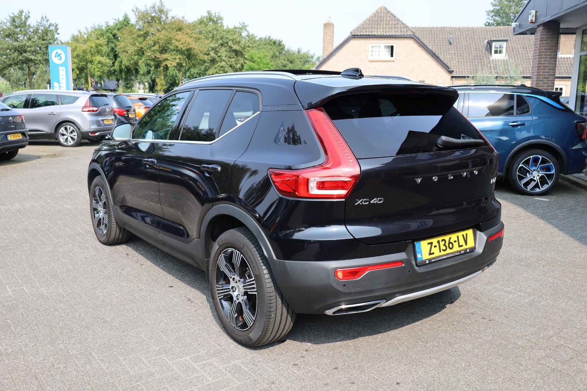 Volvo XC40 1.5 T3 Inscription PANO 360-CAMERA LEER HARMAN/KARDON 18"LMV 2xPDC NAVI DODEHOEK ENZ! - 44/46