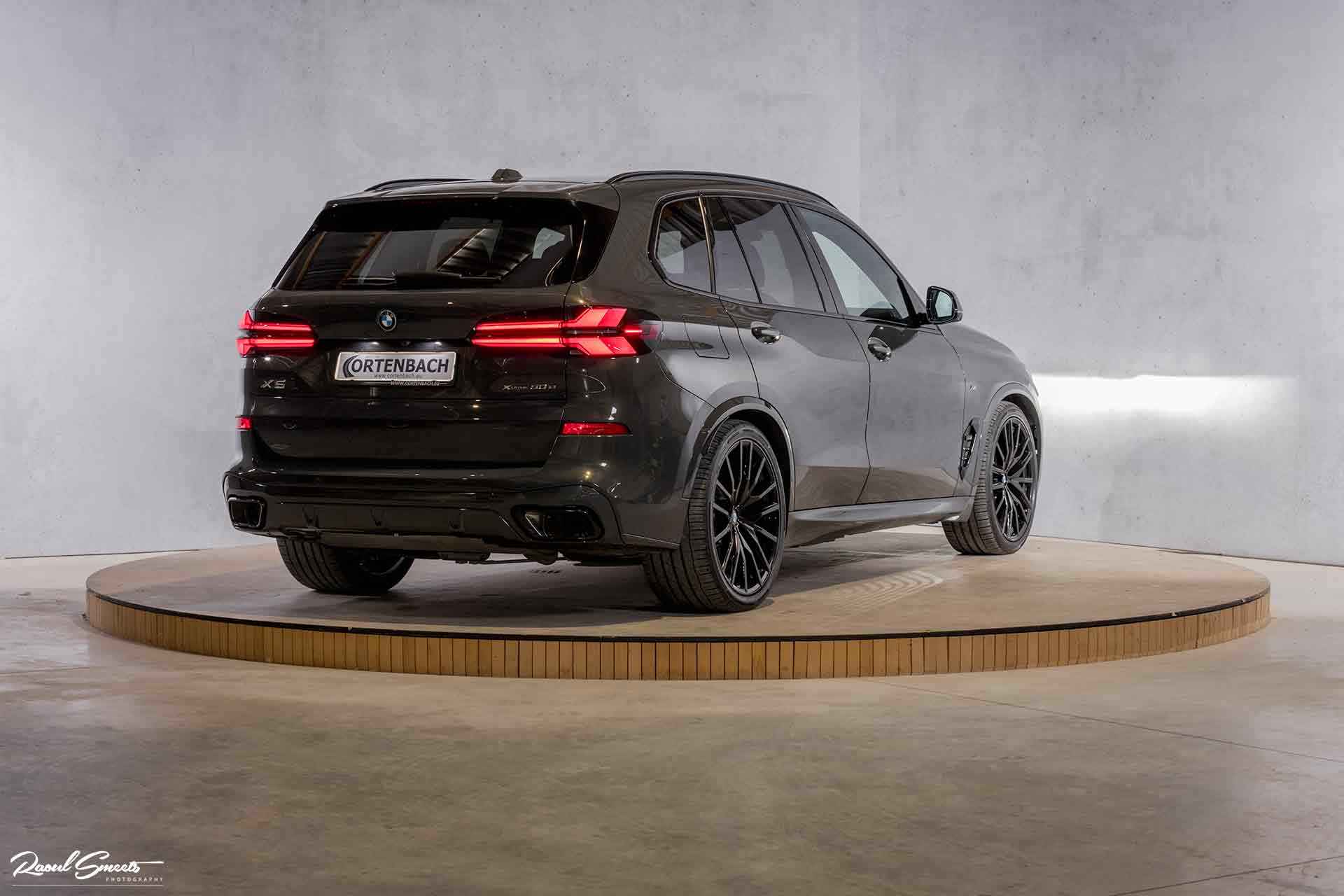 BMW X5 xDrive50e | M-sport Pro | Panorama | Iconic Glow | Dravit | Np 122K - 4/82