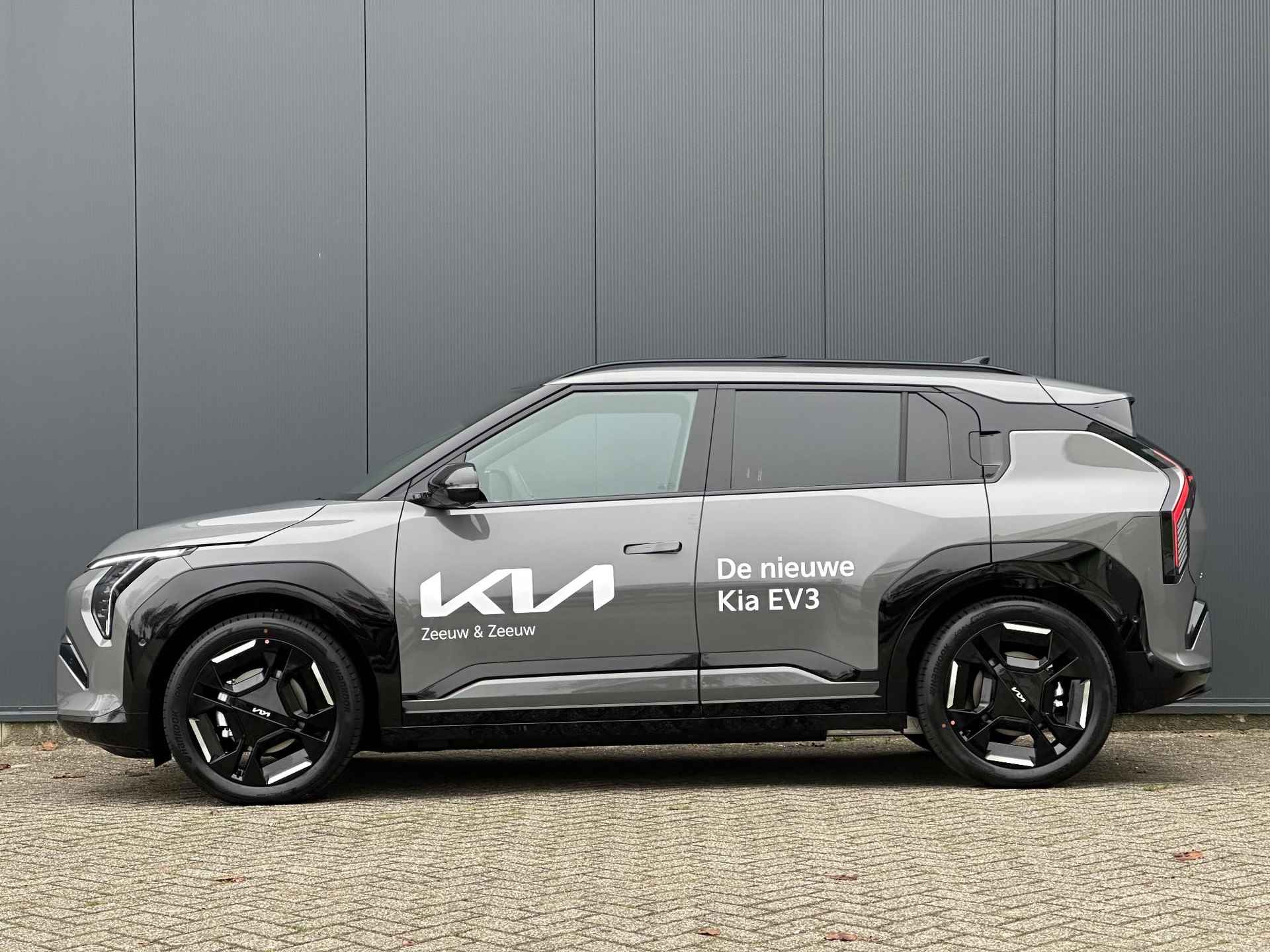 Kia EV3 GT-PlusLine 81.4 kWh | *Nu te bestellen* | *Gratis metallic lak* | Private Lease vanaf €684,- | 571KM WLTP | Bel 079 361 64 44 voor een afspraak - 4/39