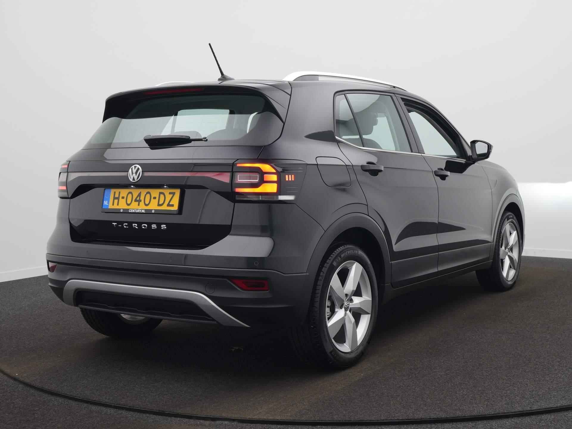 Volkswagen T-Cross 1.0 TSI Style / Carplay / Adaptive Cruise Control  / LED / Climate Control - 5/37