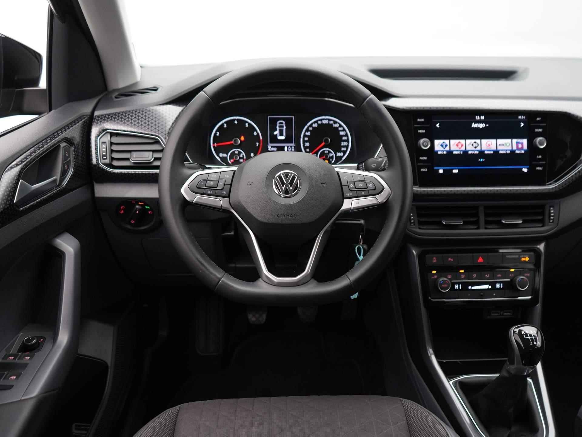 Volkswagen T-Cross 1.0 TSI Style / Carplay / Adaptive Cruise Control  / LED / Climate Control - 13/37