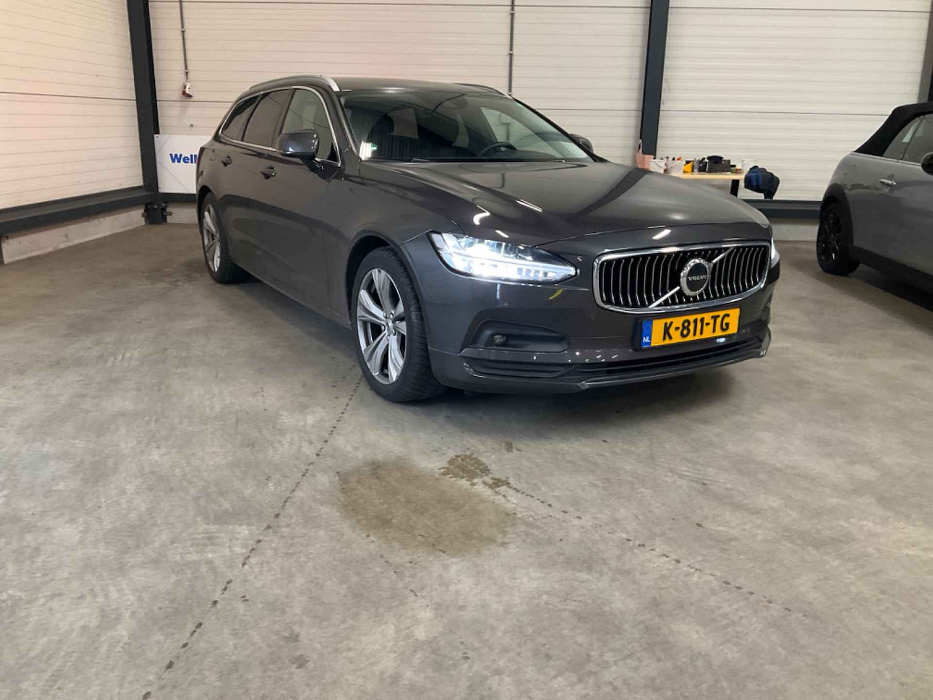 Volvo V90 2.0 B4 Business Pro | IntelliSafe Pro | 360 CAM | Leder | Trekh. | Keyless | Navi | Carplay | - 2/8