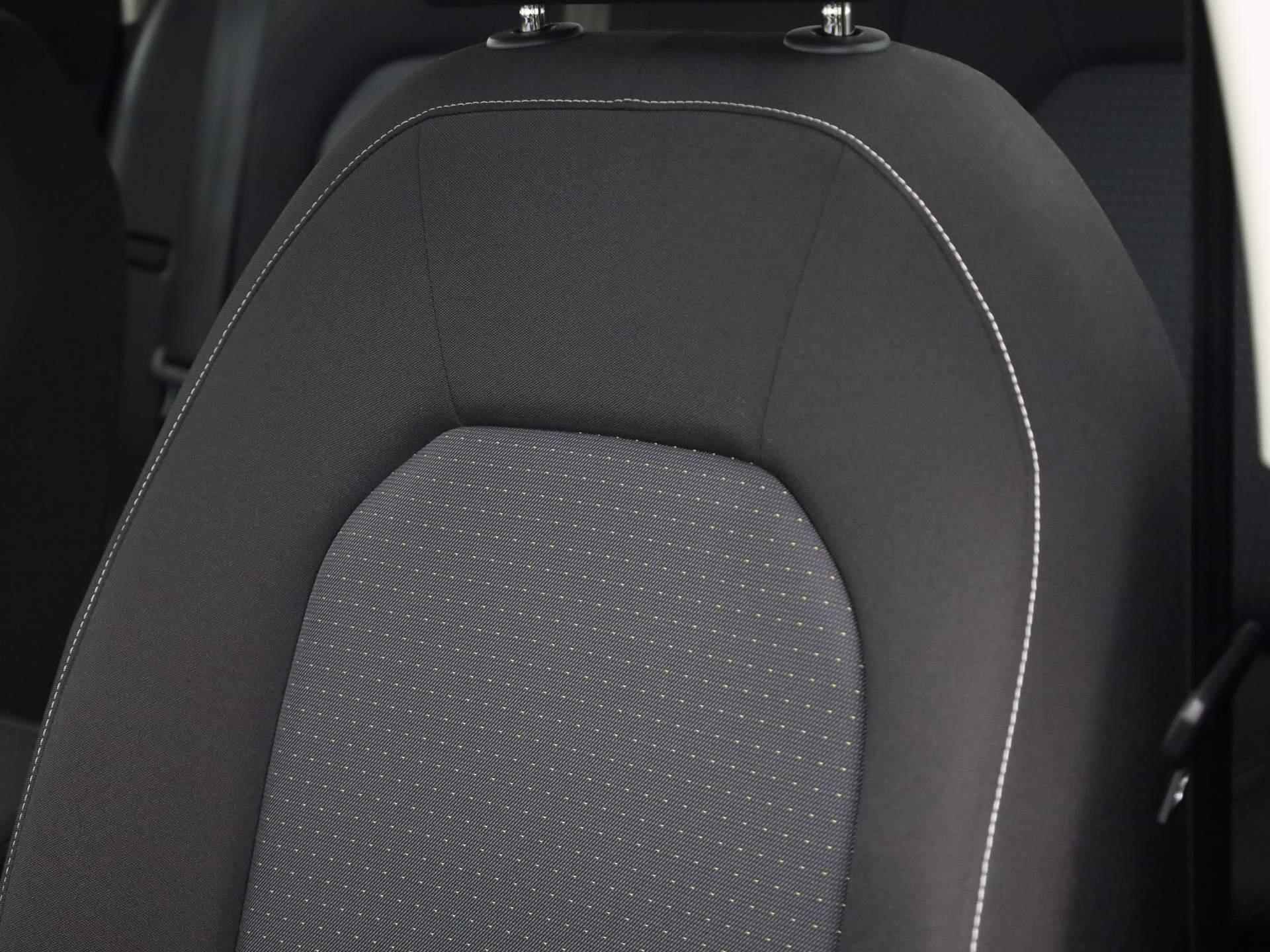 SEAT Arona 1.0TSI/110PK Style · Navigatie · Parkeersensoren · LED - 16/39