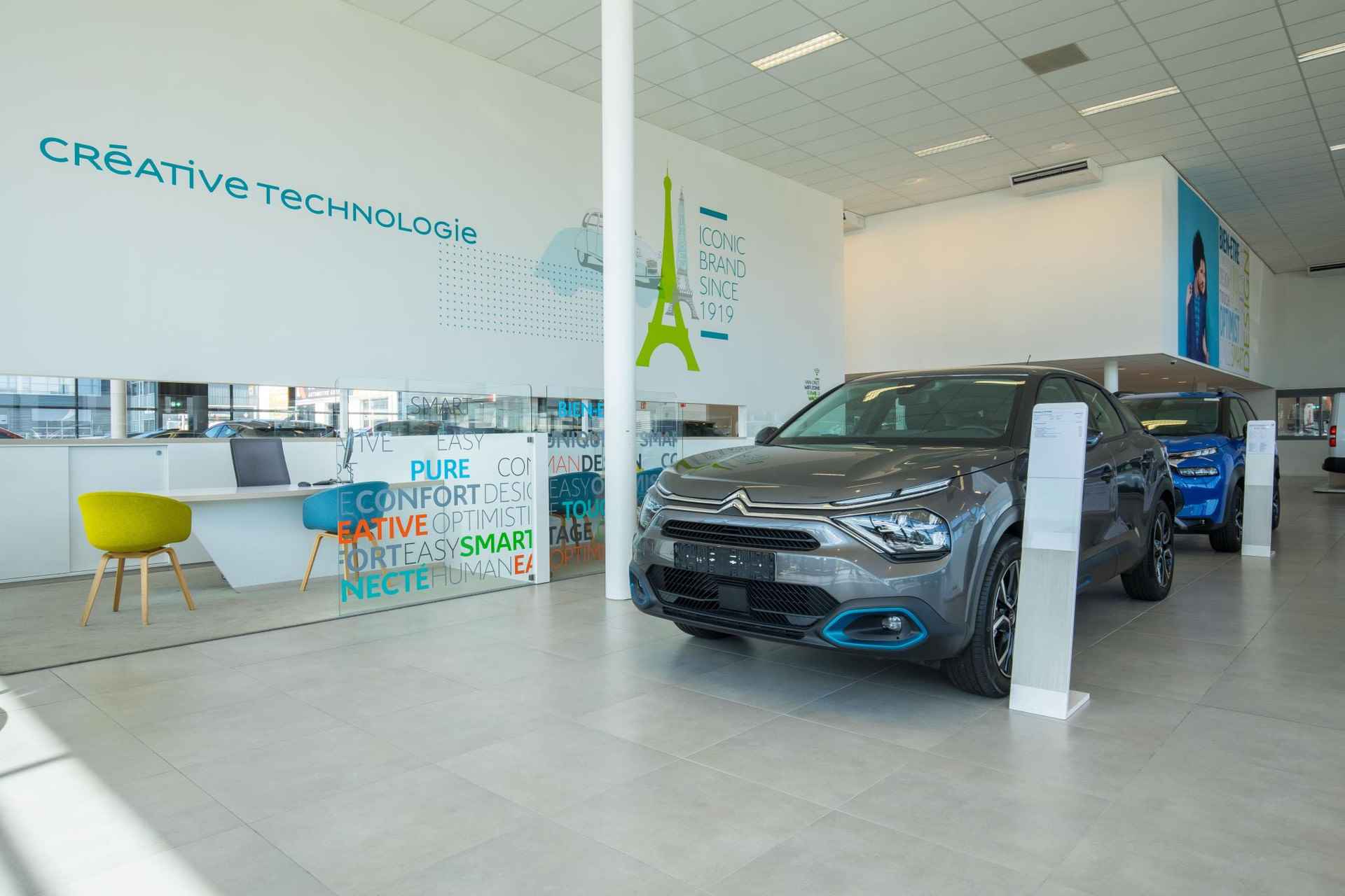 Lynk & Co 01 1.5 PHEV Stoelverwarming Panoramadak 360-Camera - 8/19