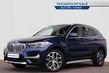 BMW X1 sDrive20i High Executive xLine / Panoramadak / Sportstoelen / Afneembare Trekhaak / Achteruitrijcamera / Stoelverwarming | Showroom Sale