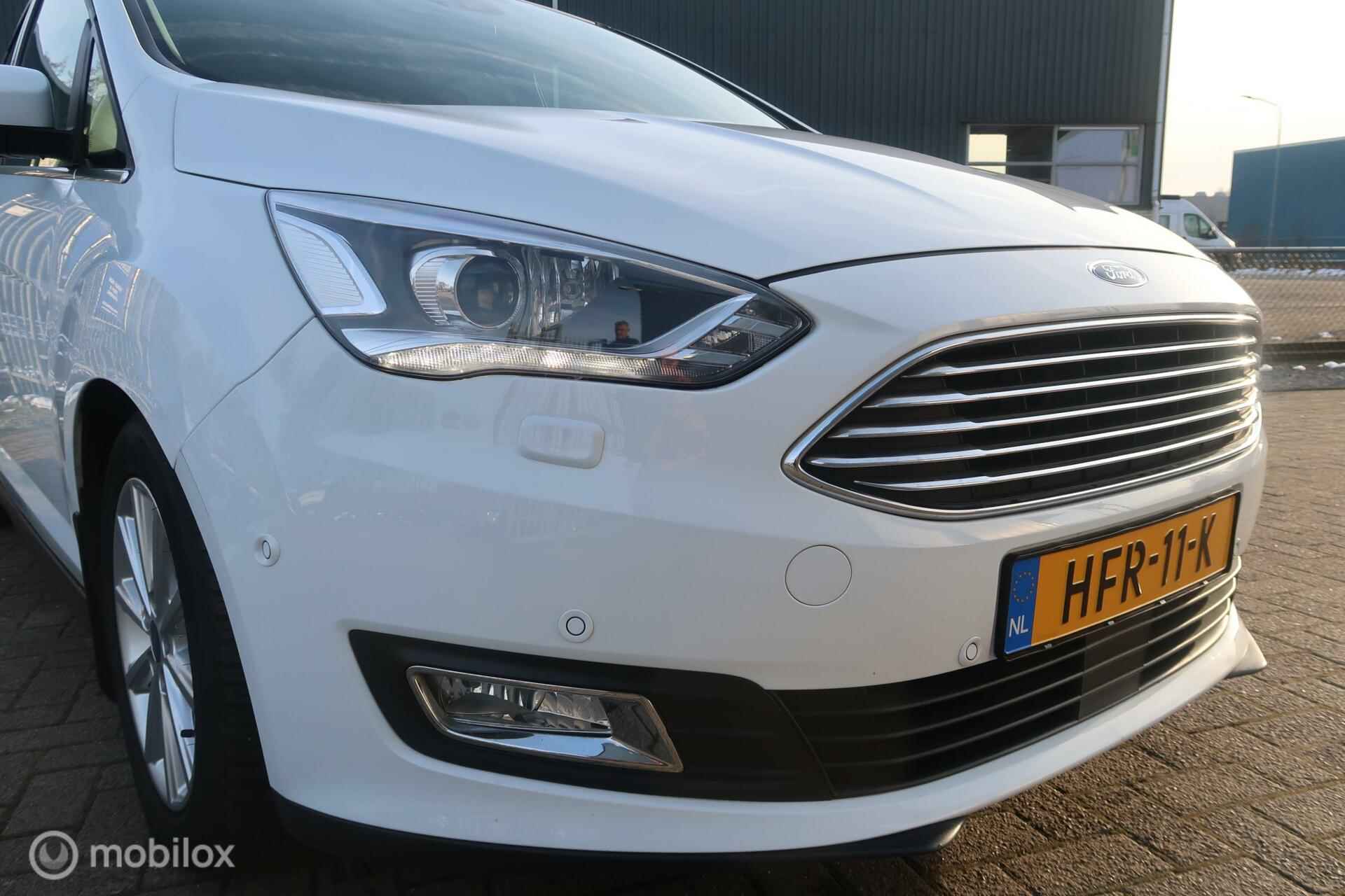 Ford C-Max 1.0 Titanium TREKHAAK, STOELVERW, CAMERA,CARPLAY - 8/31